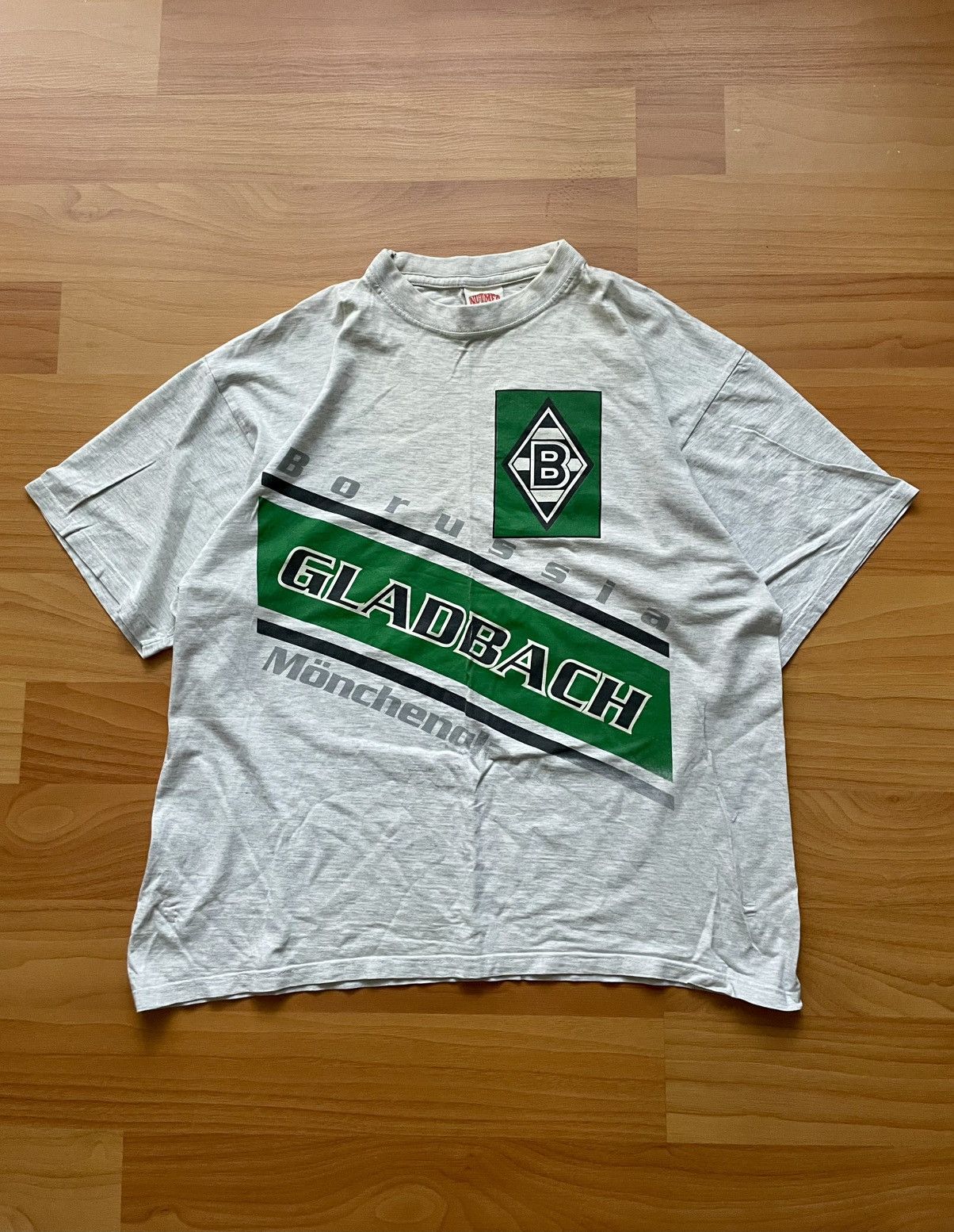 Vintage Borussia Monchengladbach Graphic Football Logo Tee