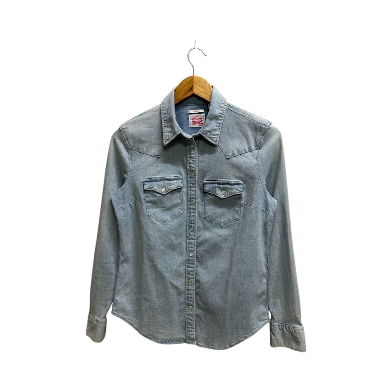 Levi's LEVI’S CLASSIC FIT SNAP BUTTON DENIM JEANS SHIRT Size XS / US 0-2 / IT 36-38 - 1 Thumbnail