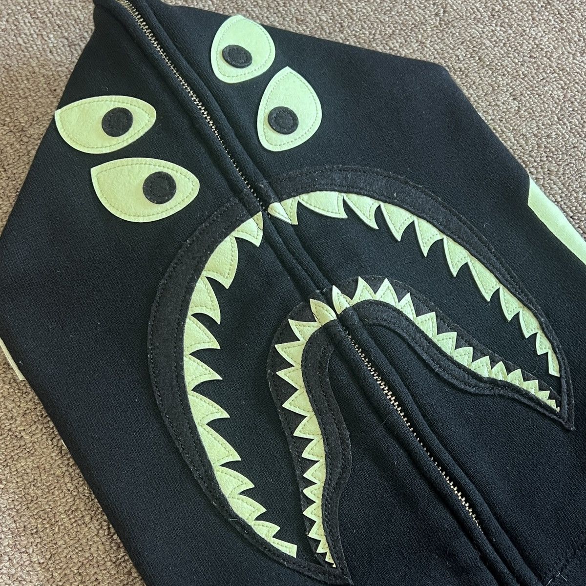 Bape Bape x Bounty Hunter Mad Shark Full Zip Hoodie Size US S / EU 44-46 / 1 - 5 Thumbnail