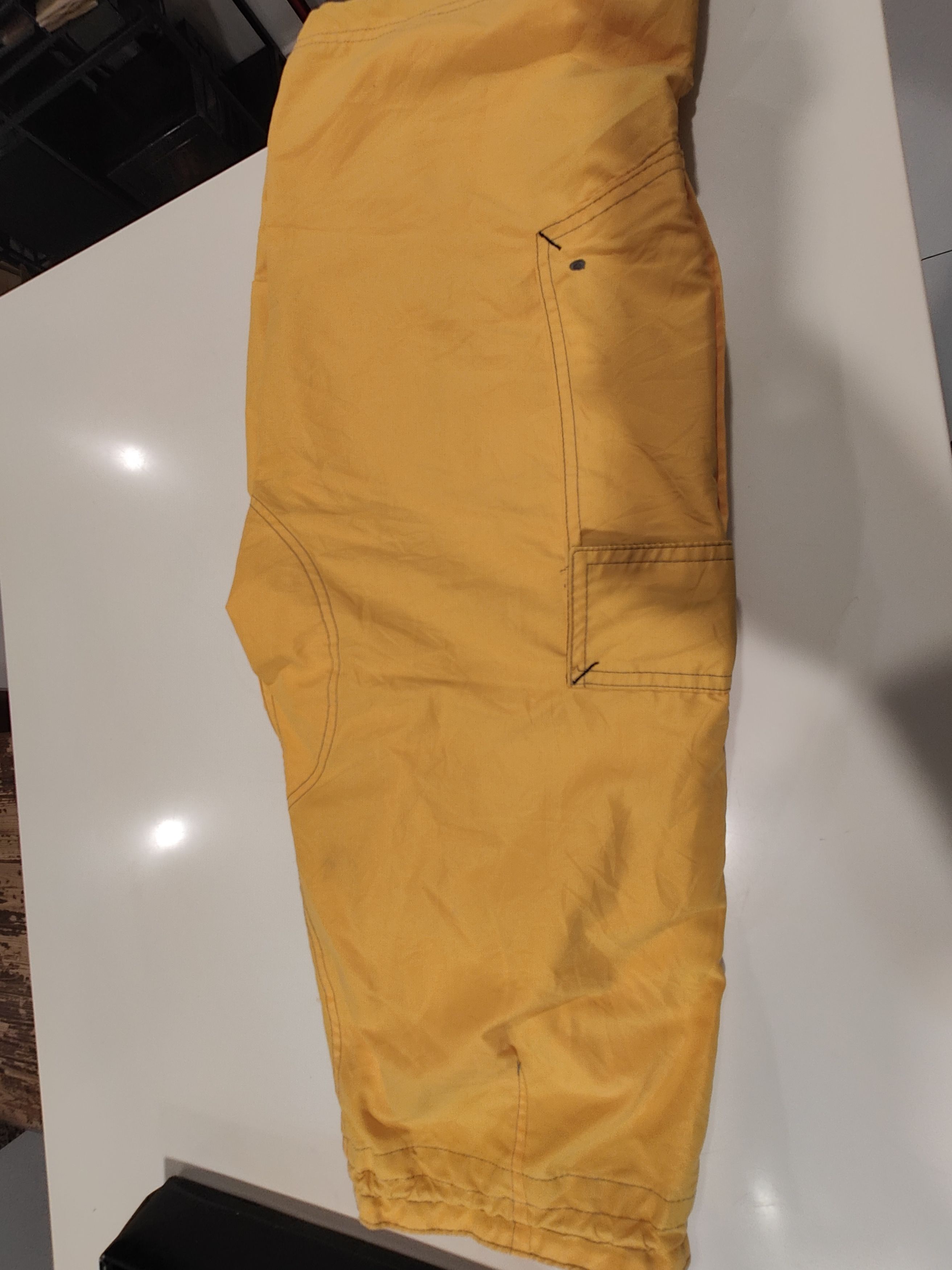 Gap GAP limit edition cargo short Size US 30 / EU 46 - 5 Thumbnail