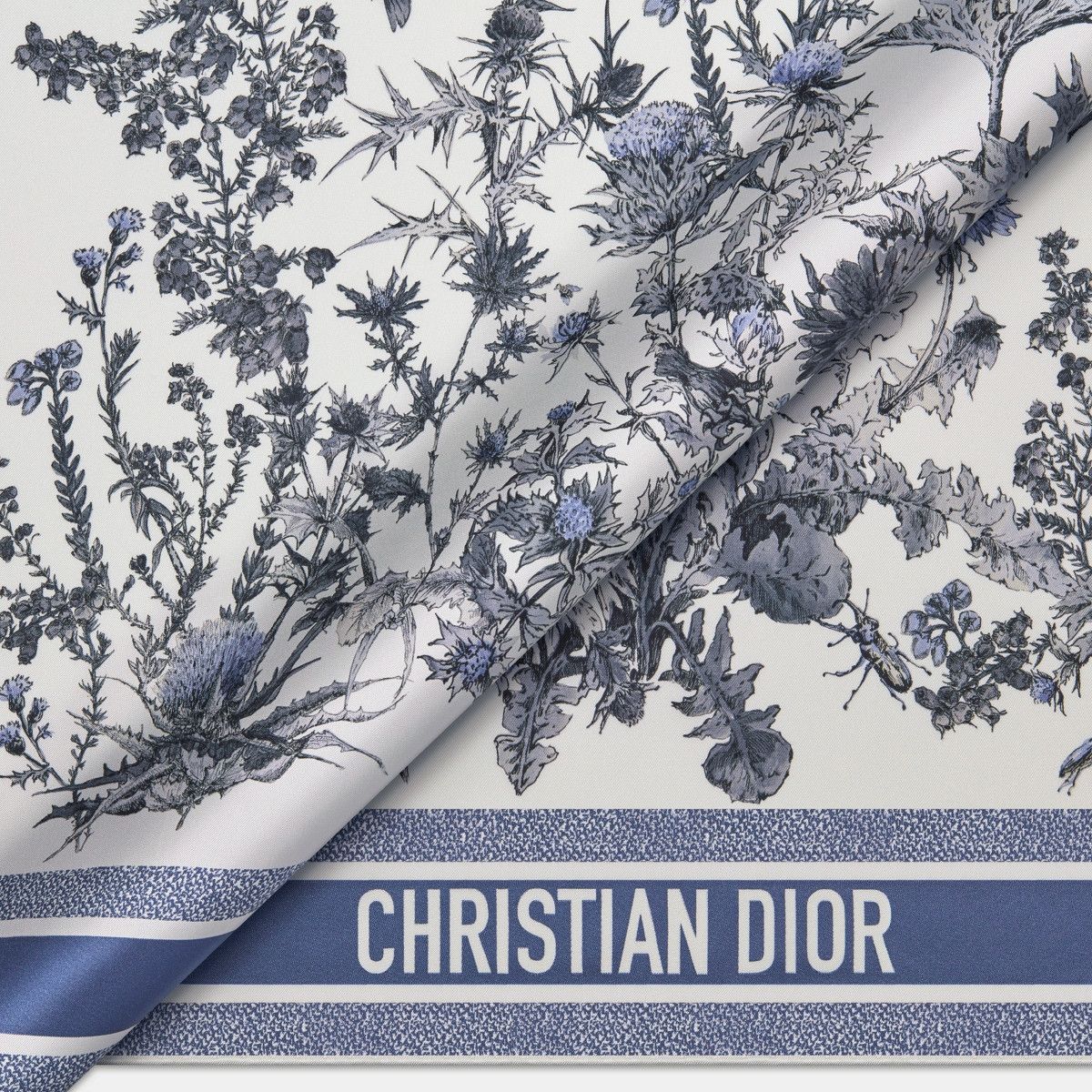 Dior o1bcso1str0226 Size:OS/90 Square Scarf in White/Blue Size ONE SIZE - 2 Thumbnail