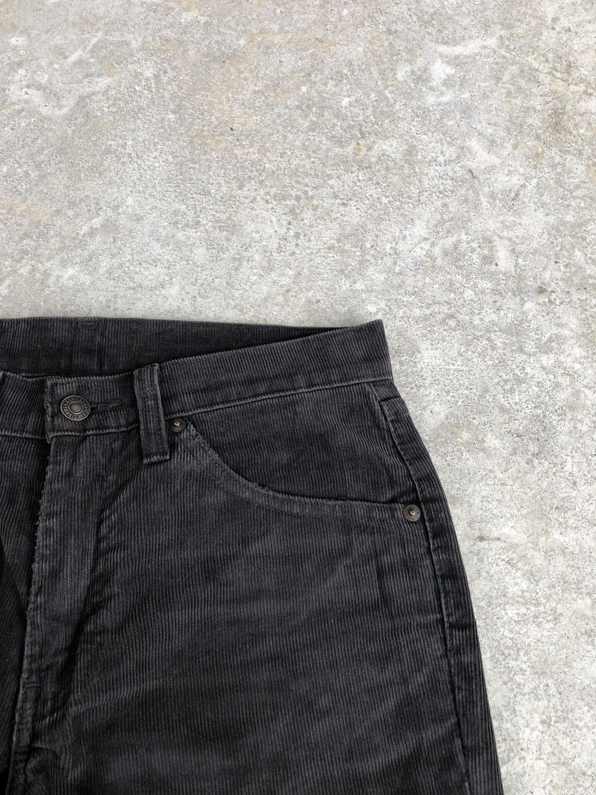 If Six Was Nine Levis 517 Flared Jeans Corduroy Distressed Size US 29 - 14 Thumbnail