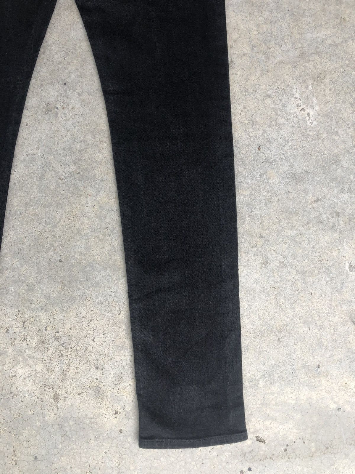 Undercover × Uniqlo Undercover X Uniqlo Skinny Jeans Size US 30 / EU 46 - 12 Thumbnail