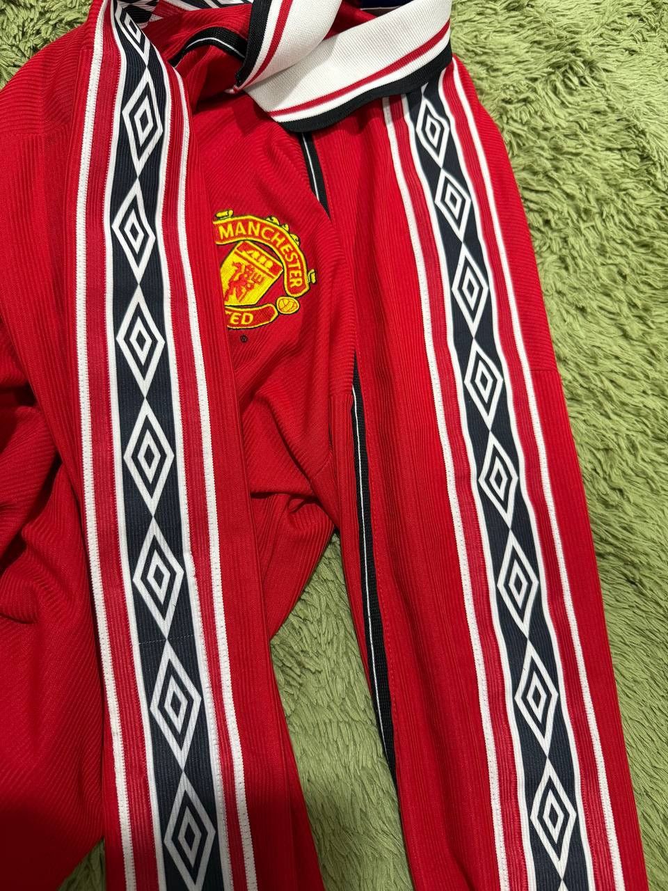 Umbro Manchester United Umbro Jersey LS 1998–2000 Size US XS / EU 42 / 0 - 6 Thumbnail