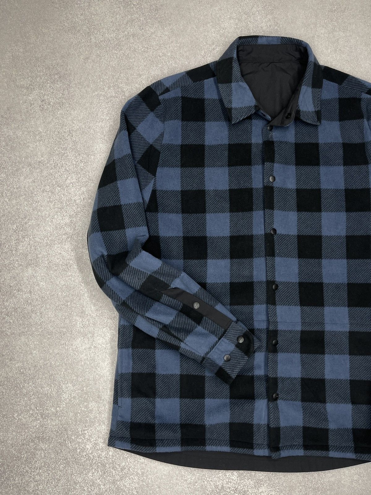 Other Rohan Field Reversible Insulated Jacket Black / Blue Flannel Size US M / EU 48-50 / 2 - 6 Thumbnail