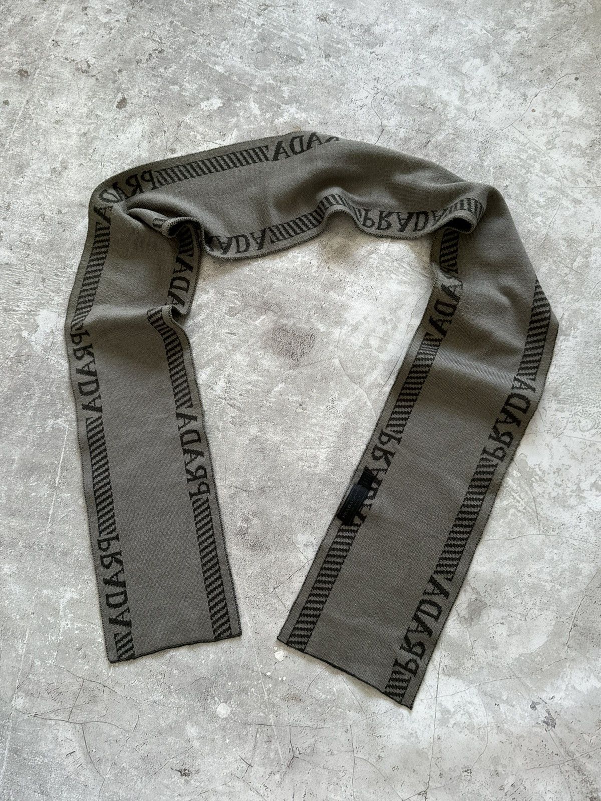 Prada Prada Logo Intarsia Two-Tone wool scarf Size ONE SIZE - 2 Thumbnail