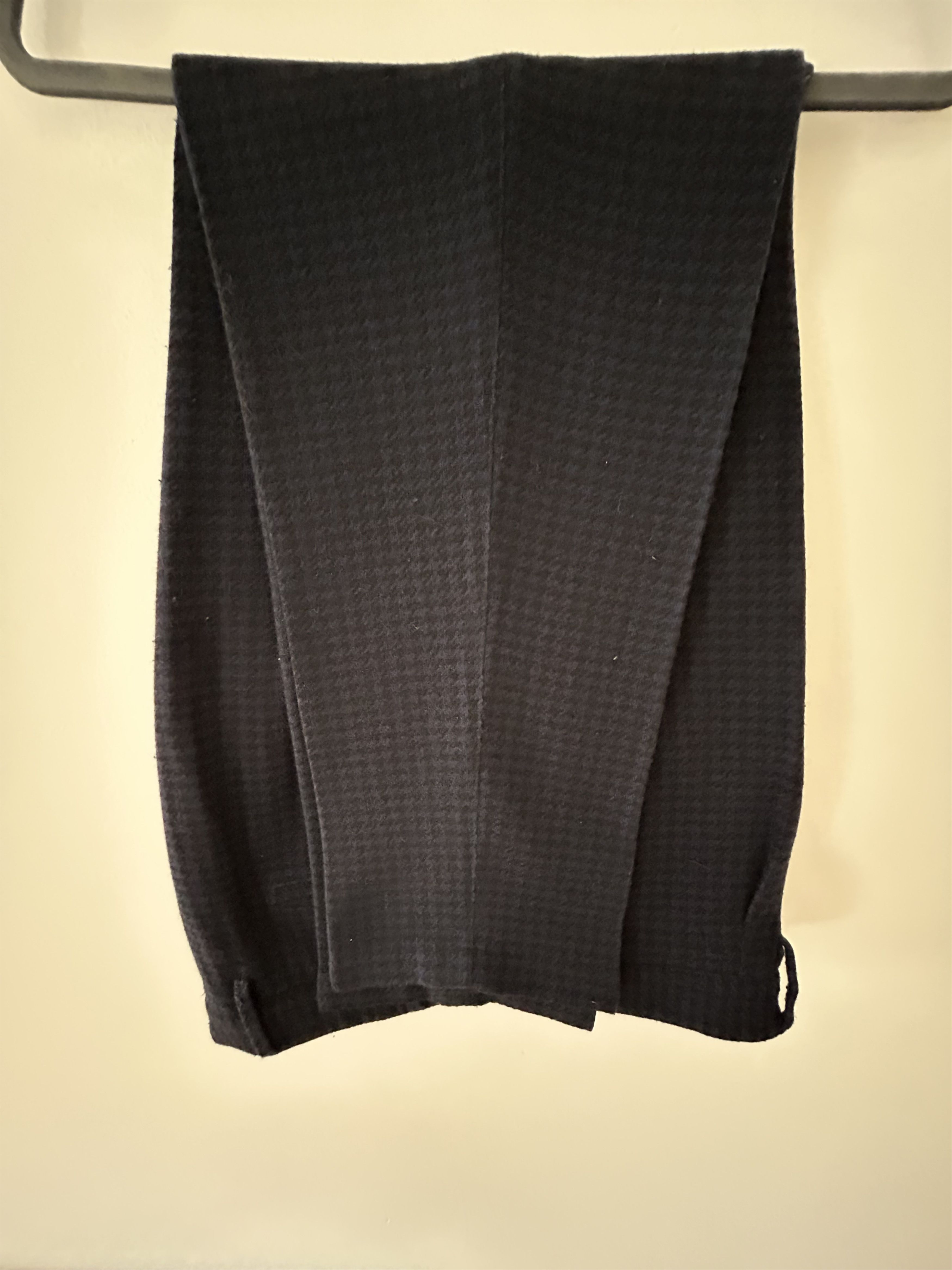 THE GIGI The Gigi blue and black houndstooth pleated trousers Size 50R - 2 Thumbnail