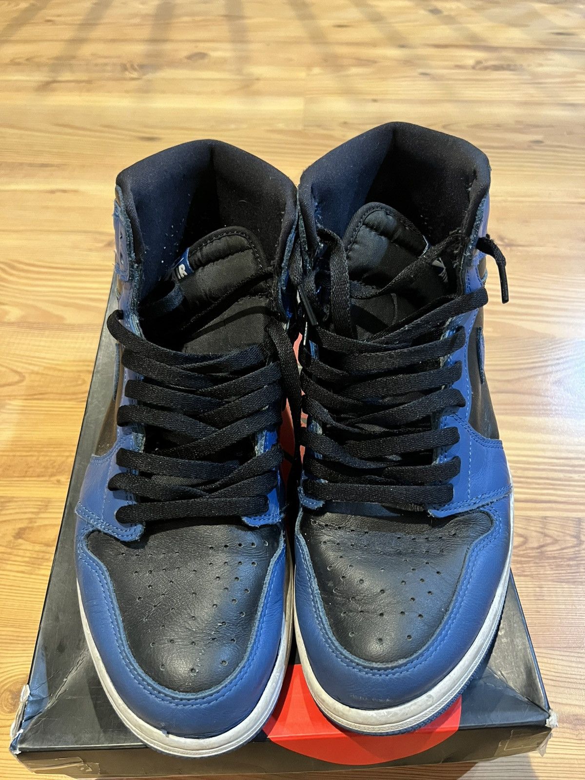 Jordan Brand Mens Jordan 1 Size US 10.5 / EU 43-44 - 2 Thumbnail