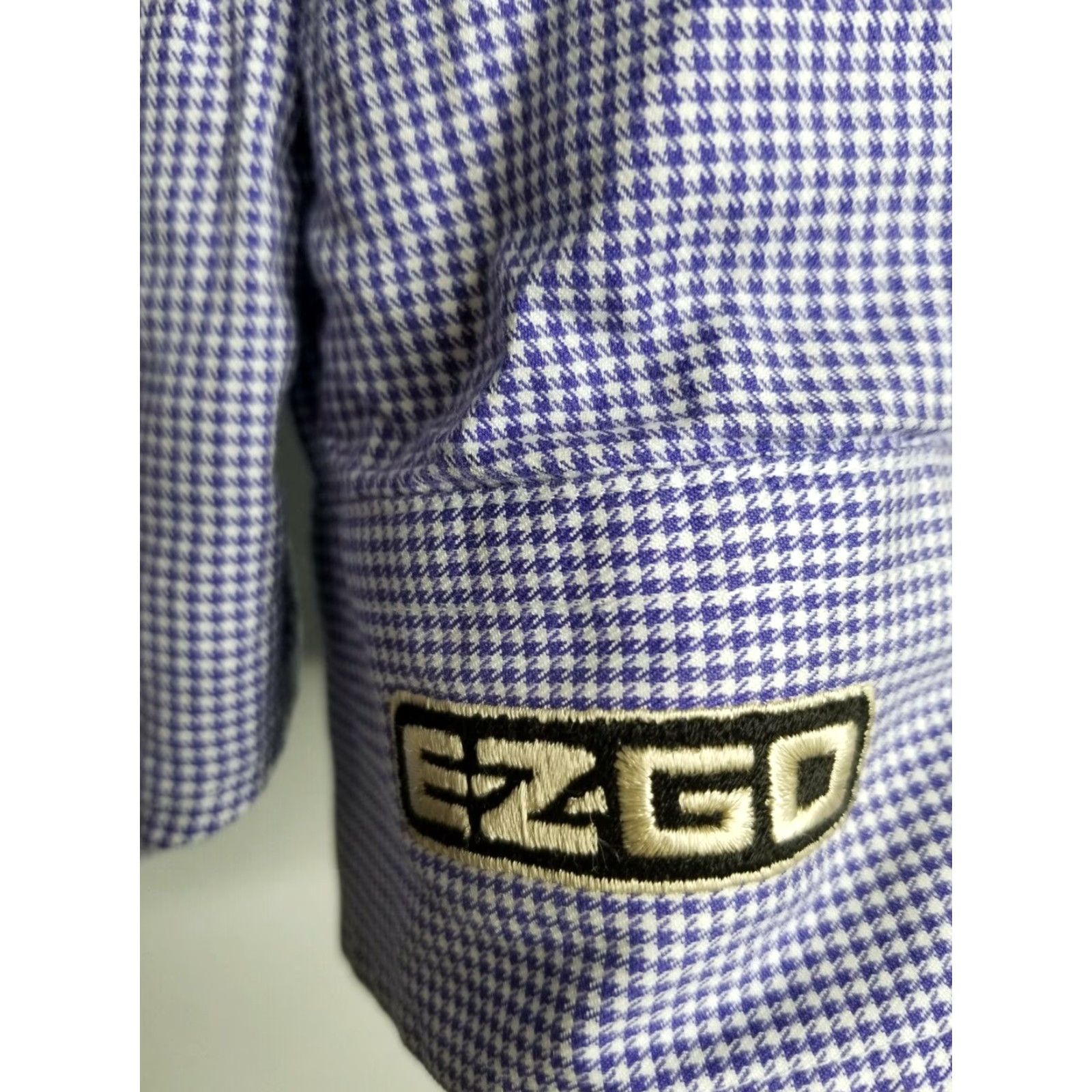 Vineyard Vines Vineyard Vines Mens M Performance Tucker Button Front Shirt Blue Gingham EZ GO Button-Up Long Sleeve W/ Logo Mens Size US M / EU 48-50 / 2 - 4 Thumbnail