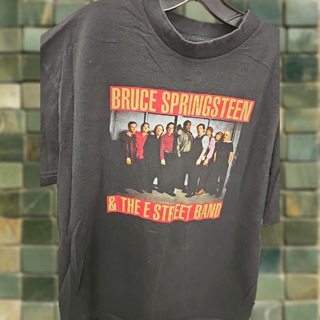 Vintage VINTAGE Bruce Springsteen E Street Band T Shirt Adult XL 1999 Tour Black 90s Mens Logo T-Shirt Size US XL / EU 56 / 4 - 1 Thumbnail