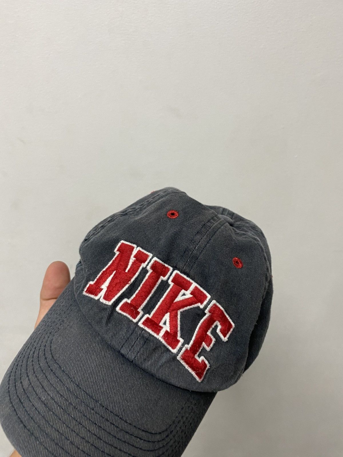 Nike Mens Vintage Nike Cap big logo streetwear y2k rare drill Size ONE SIZE - 3 Thumbnail