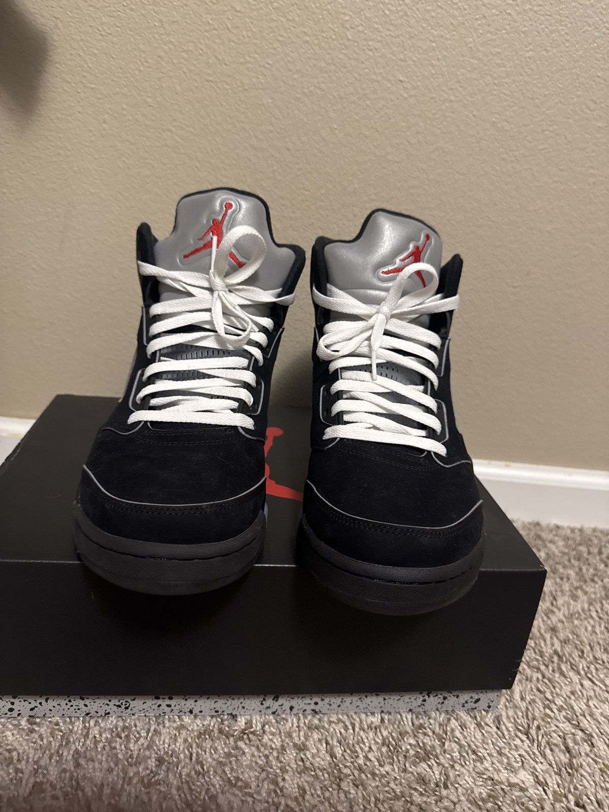Jordan Brand Jordan 5 Retro “Black Metallic Reimagined” Size US 8 / EU 41 - 3 Thumbnail