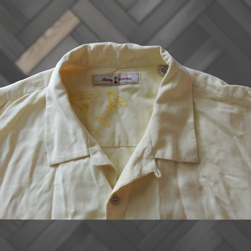 Tommy Bahama Tommy Bahama Silk Hawaiian Shirt Yellow Short Sleeve Adult Large Mens Size US L / EU 52-54 / 3 - 1 Thumbnail