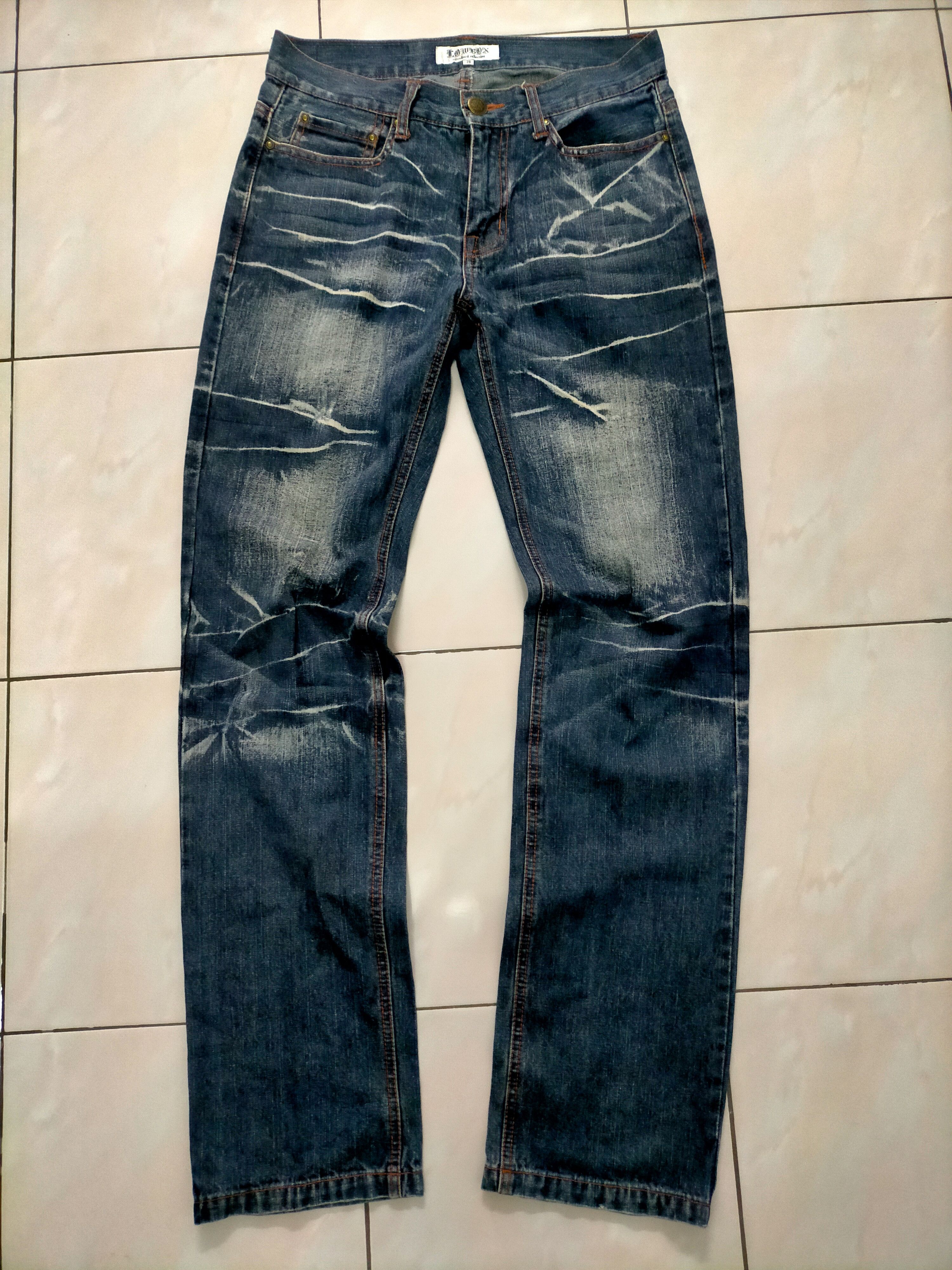 If Six Was Nine × LOWBOX × Le Grande Bleu (L.G.B.) Lowbox 2002 Mudwash Distressed Jeans Size US 30 / EU 46 - 1 Thumbnail