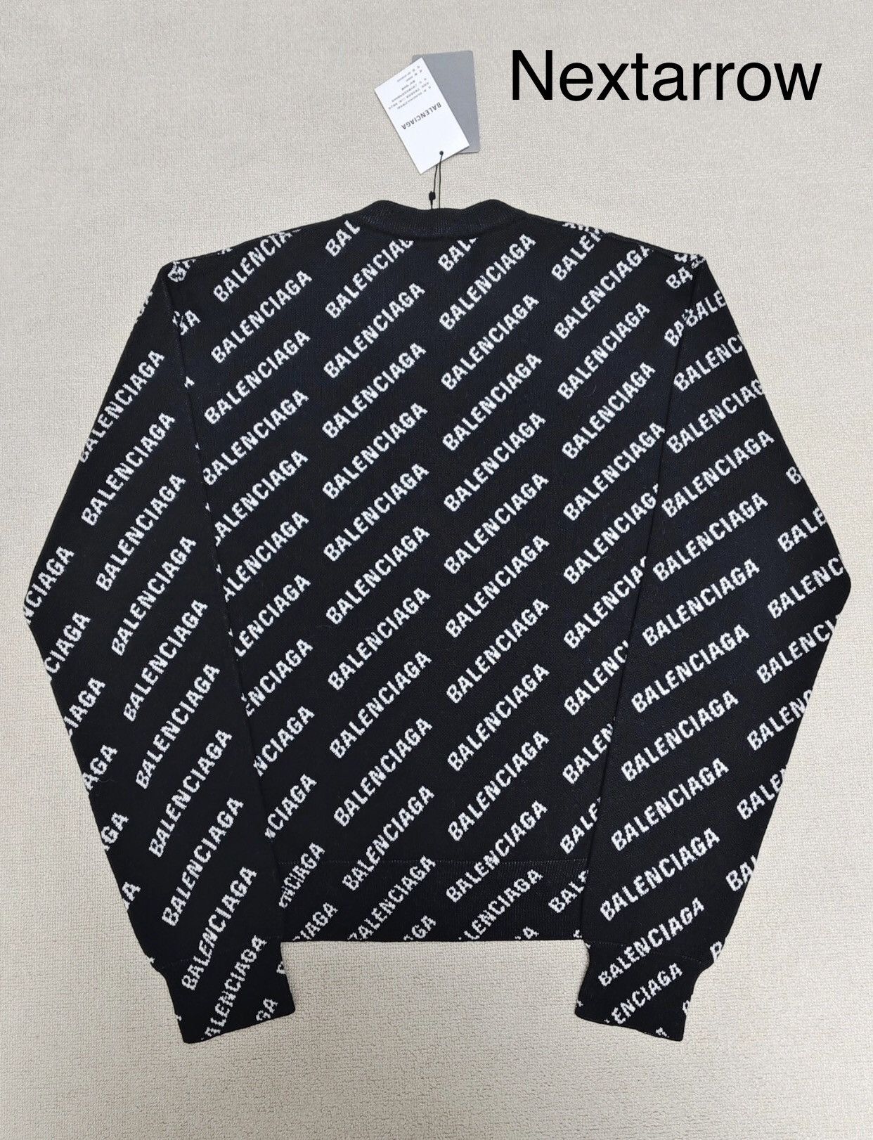 Balenciaga Balenciaga 23ss full printed letter long sleeved sweater Size US S / EU 44-46 / 1 - 2 Thumbnail