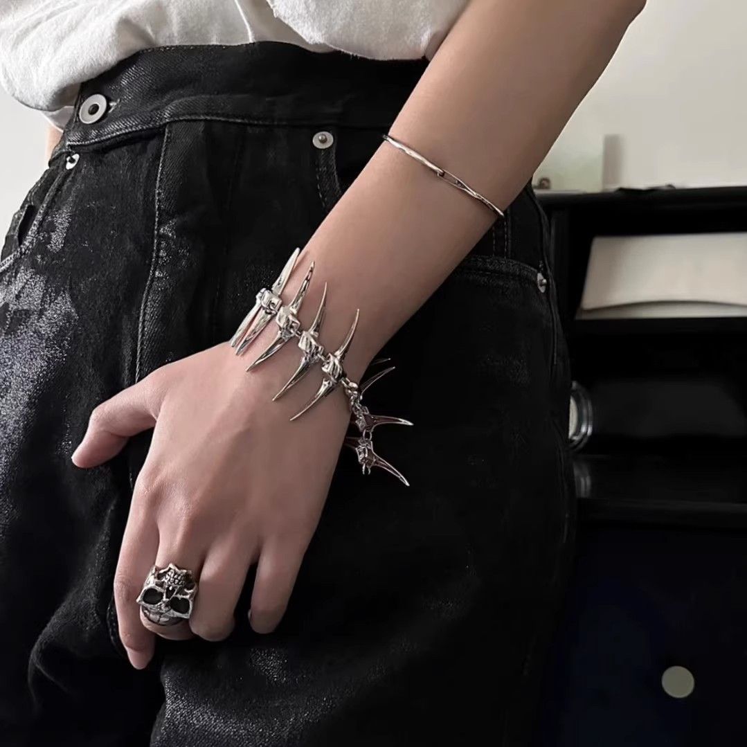 Other Skull Vintage Bracelet Y2K Punk Chain Gotch Bracelets Chains Size ONE SIZE - 3 Thumbnail