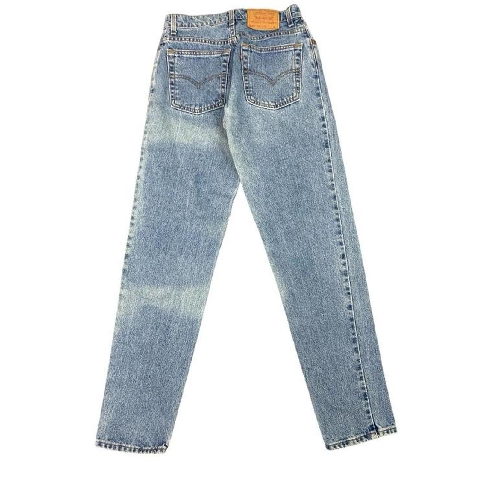 Vintage 90s Levi’s 550 Relaxed Fit Light Wash Blue Jeans