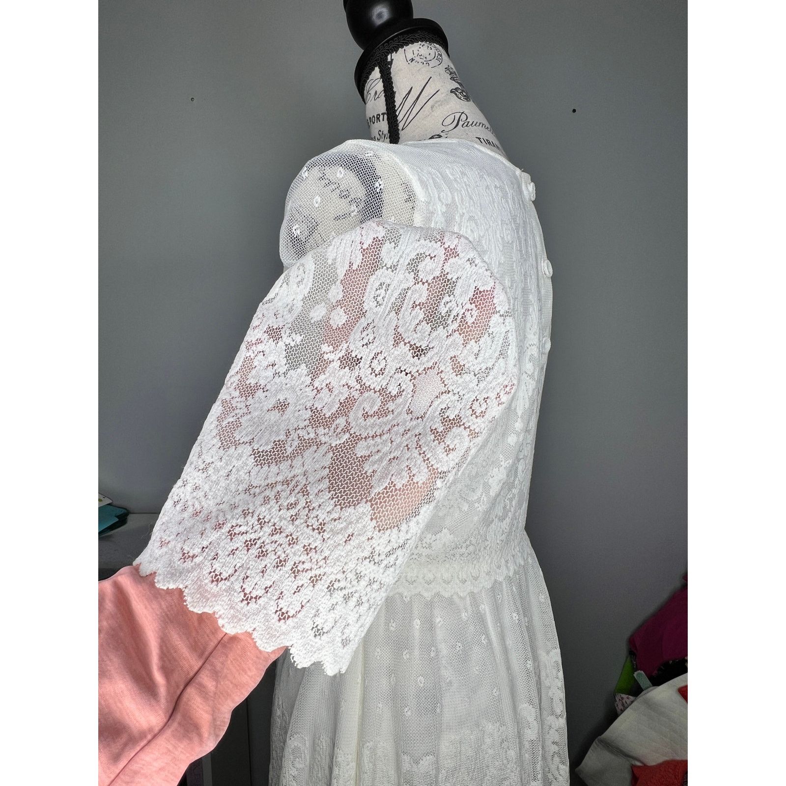 Cream Lacey Scallop Hem 3/4 Sleeve Pocket Fully Lined Dress