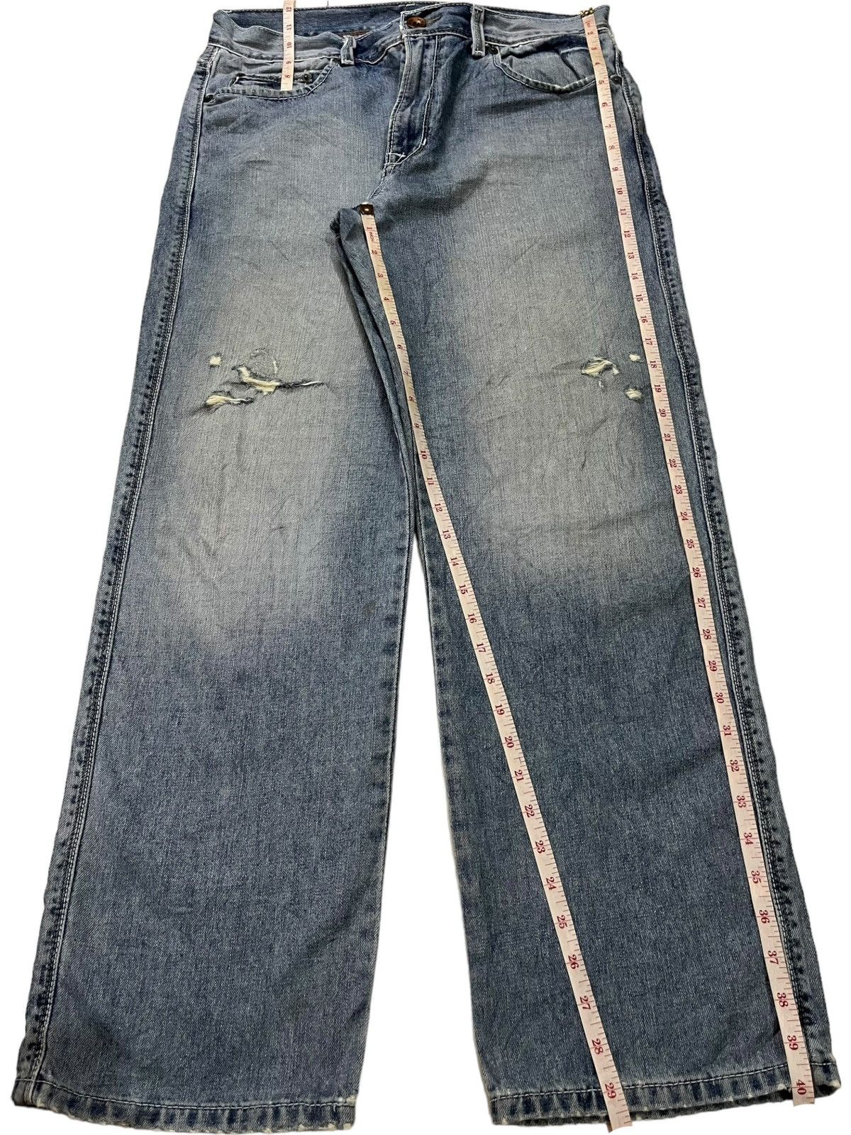DKNY × Japanese Brand Vintage Dkny Faded Wash Distressed Style Baggy Jeans Size US 33 - 16 Thumbnail