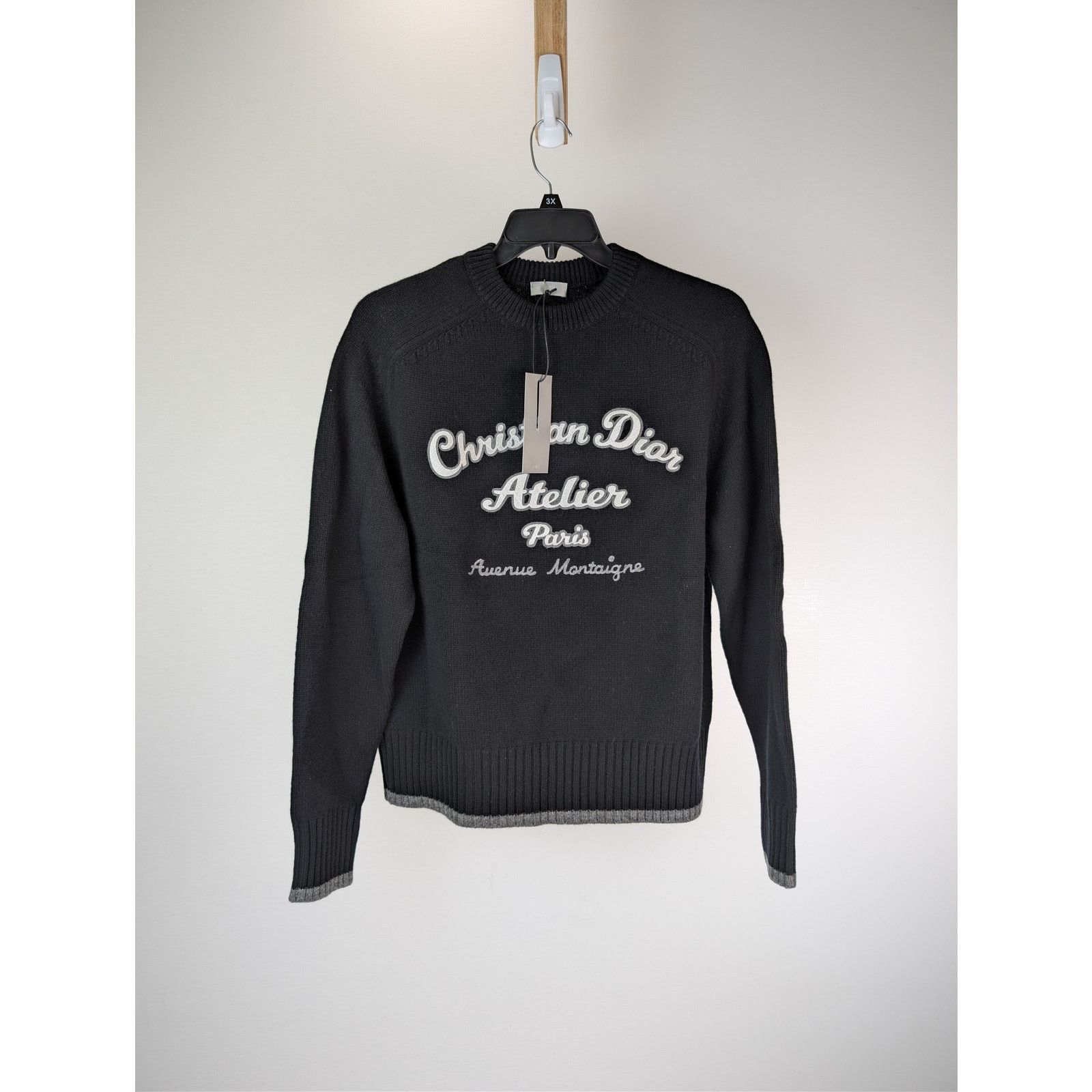 Dior o1rshd1 Atelier Paris Avenue Montaigne sweater Knitwear Size US XXL / EU 58 / 5 - 1 Thumbnail