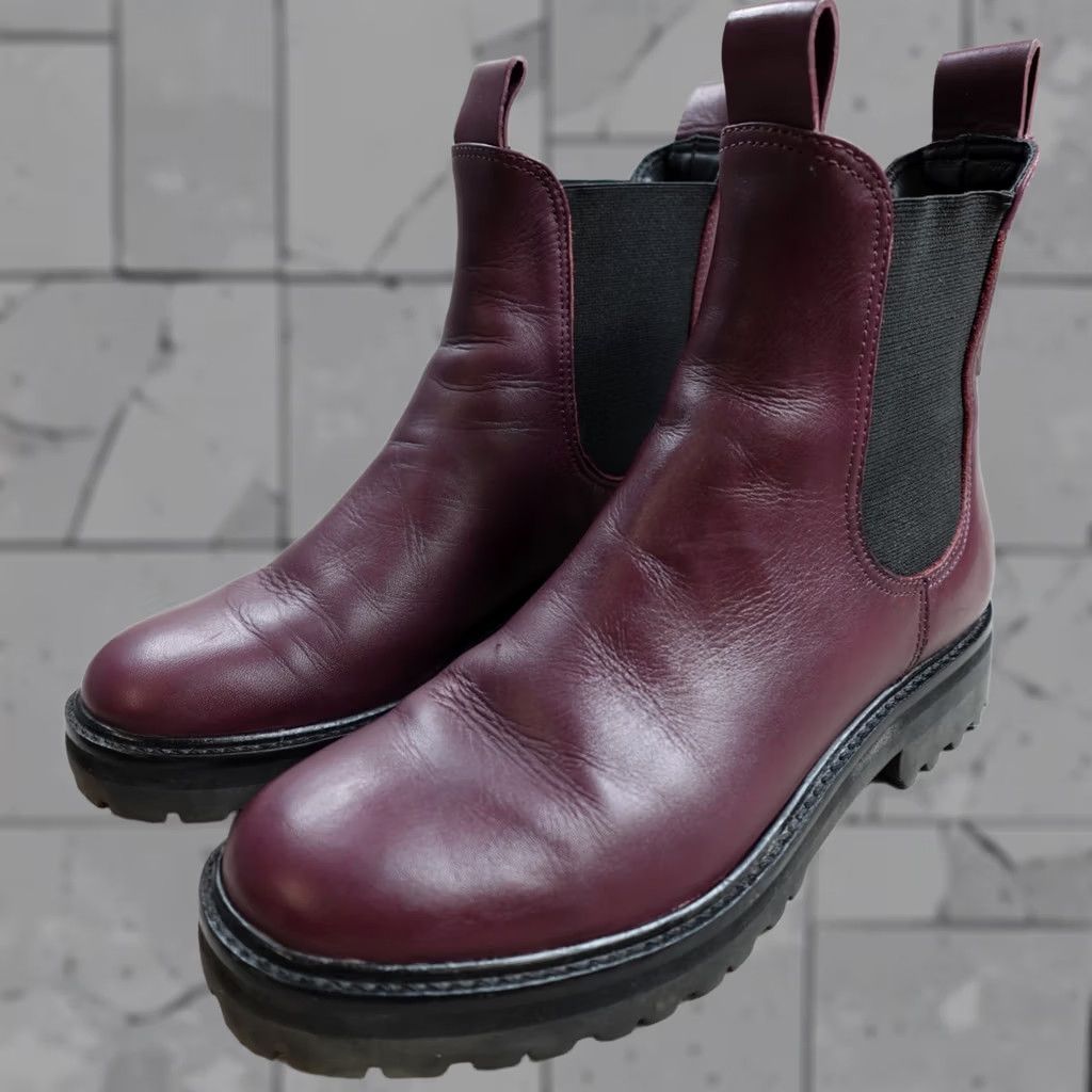 Everlane Everlane Boots Chelsea 8 Red Leather Chelsea Women's Boots Size US 8 / IT 38 - 1 Thumbnail