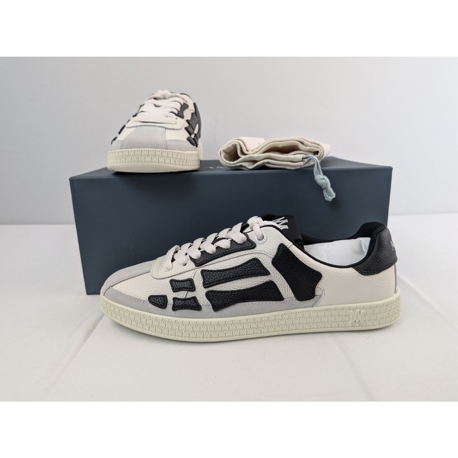 Amiri o1rshd1 Q:2 / Pacific Bones Sneakers in Black Size US 10 / EU 43 - 19 Thumbnail