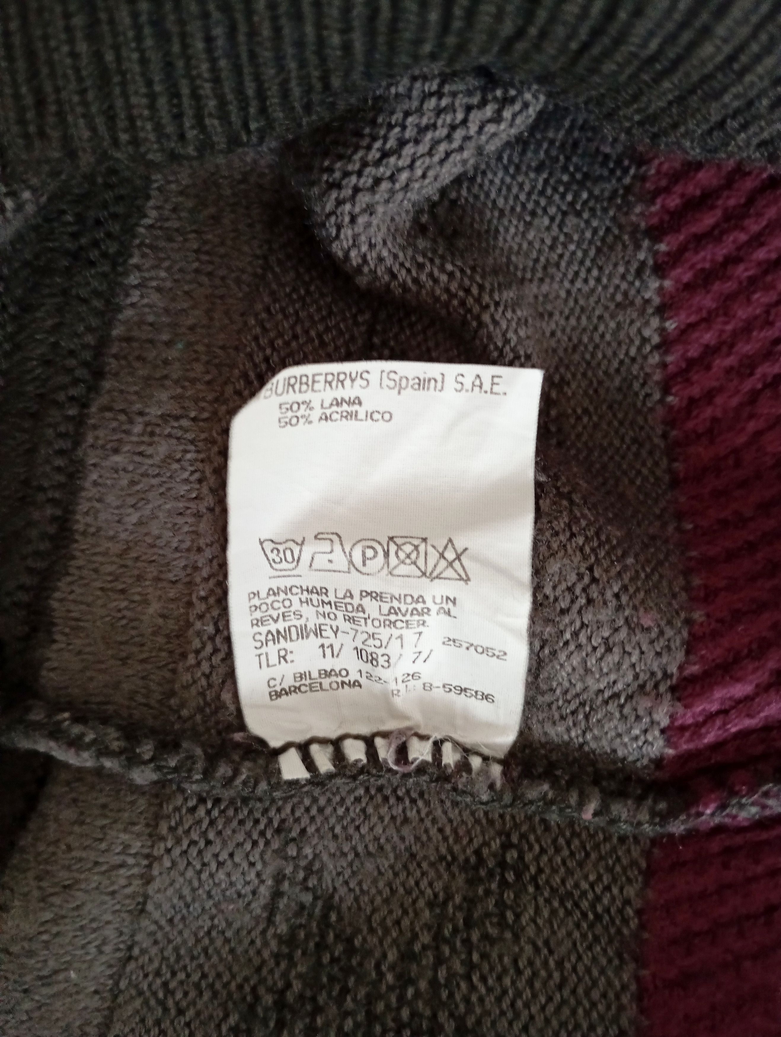 Burberry Vintage Burberry’s 90s vintage sweater wool Size US L / EU 52-54 / 3 - 12 Thumbnail