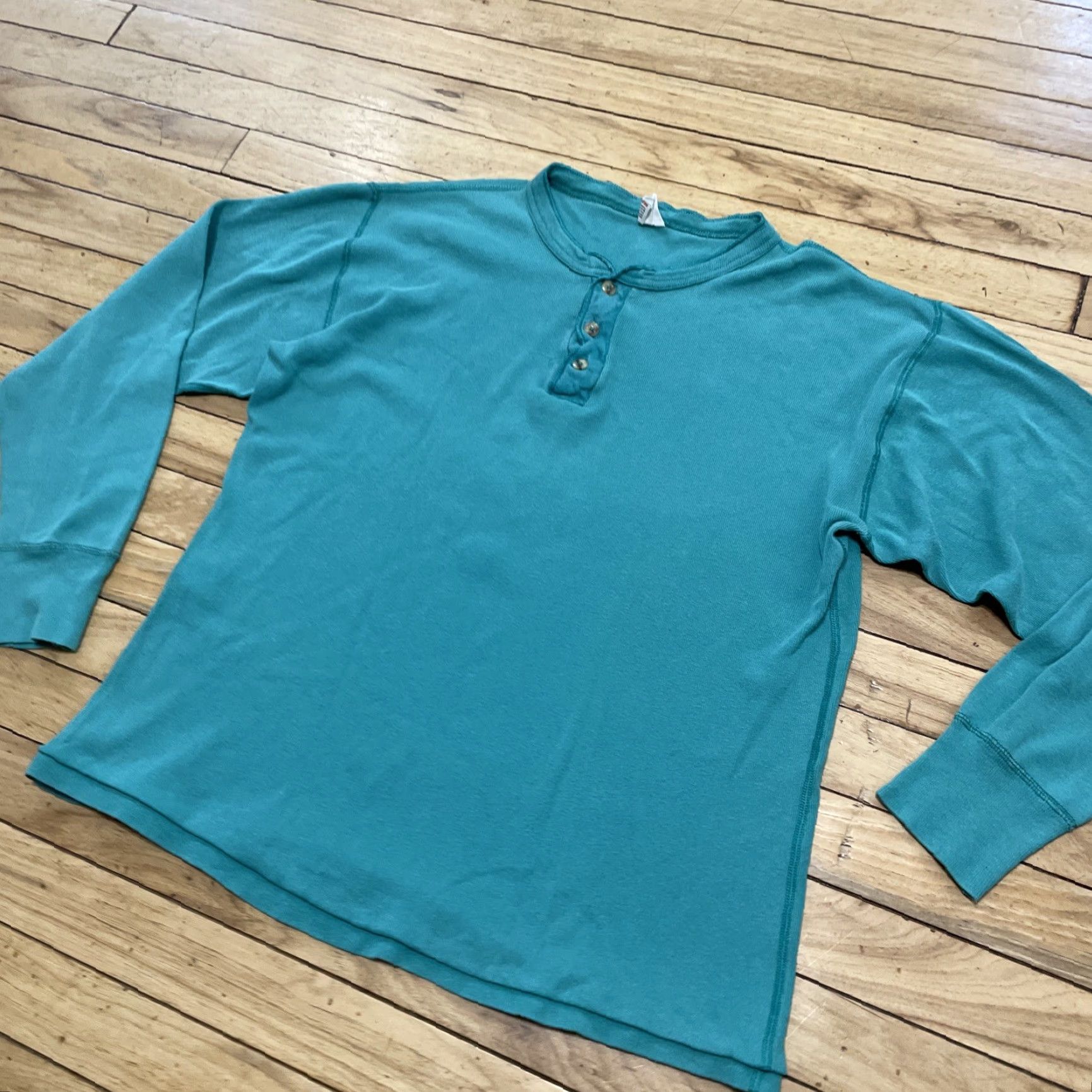 Sears VINTAGE Sears Henley Shirt Men L Aqua Teal Blue 70s Retro Western Knit 42" Chest Long Sleeve T-Shirt Mens Size US L / EU 52-54 / 3 - 2 Thumbnail