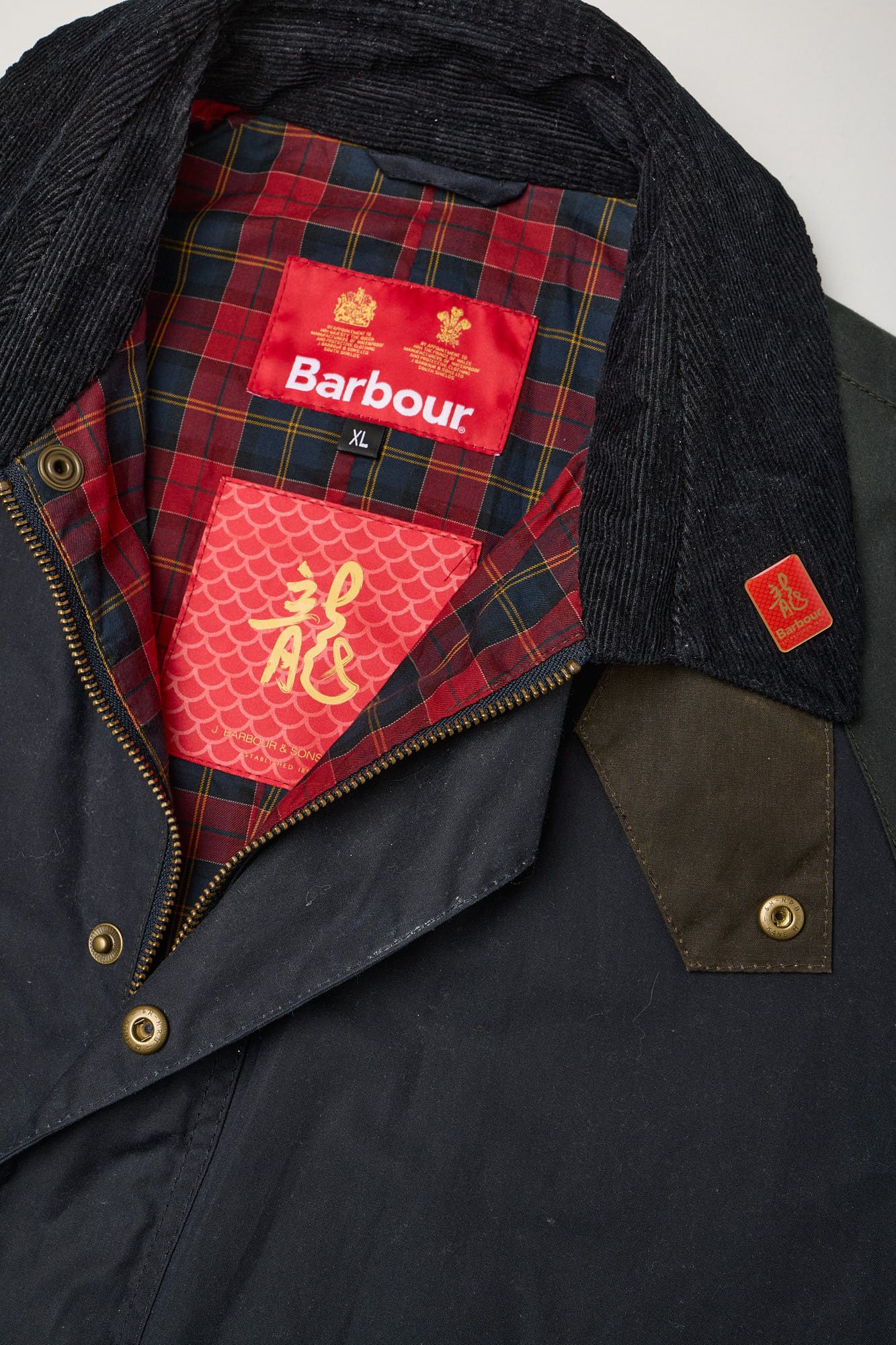 Barbour BARBOUR Lunar New Year Dragon Wax Jacket Size US L / EU 52-54 / 3 - 3 Thumbnail