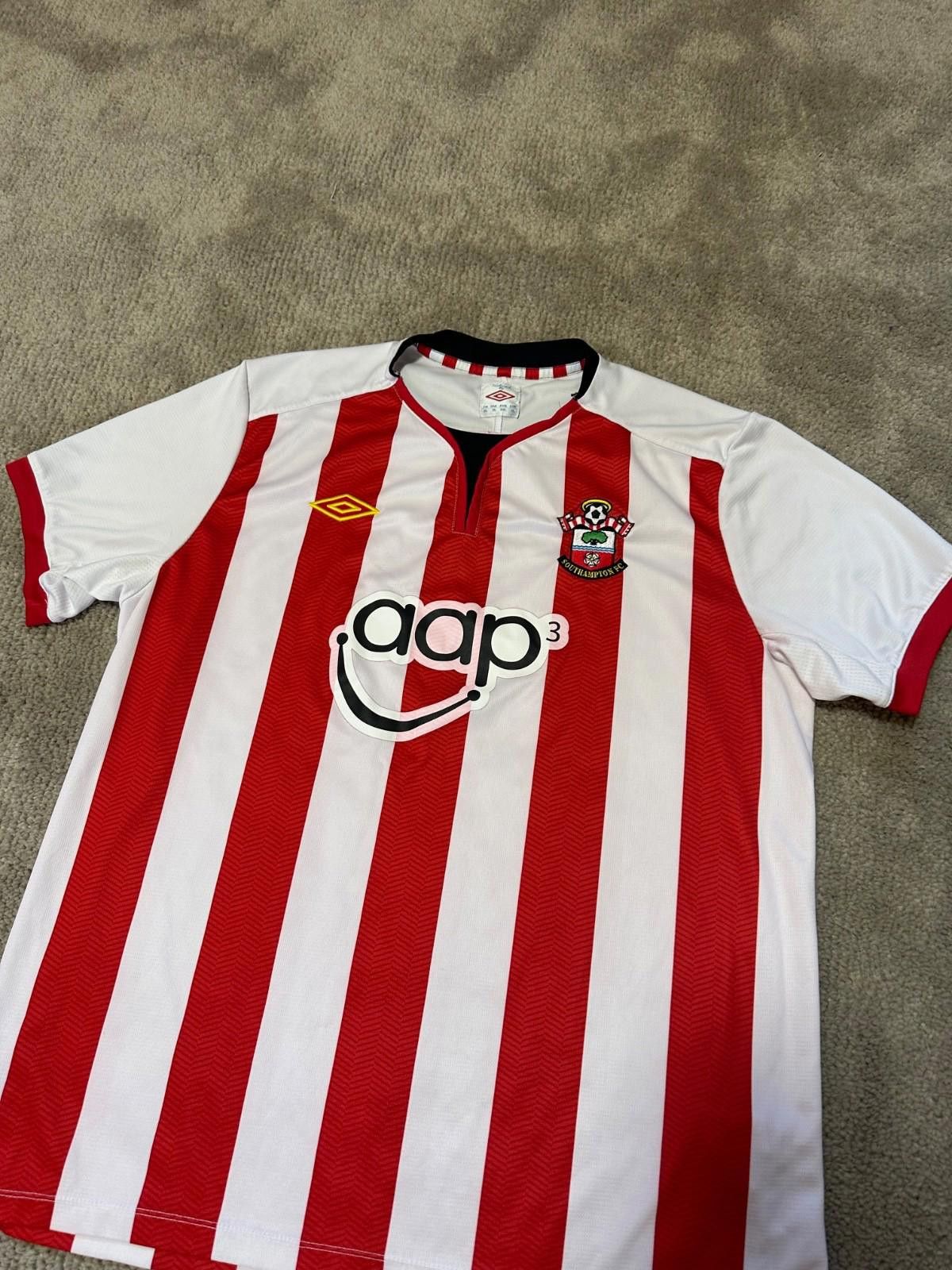 Umbro Southampton 2011/12 football shirt jersey camiseta Umbro Size US XL / EU 56 / 4 - 2 Thumbnail