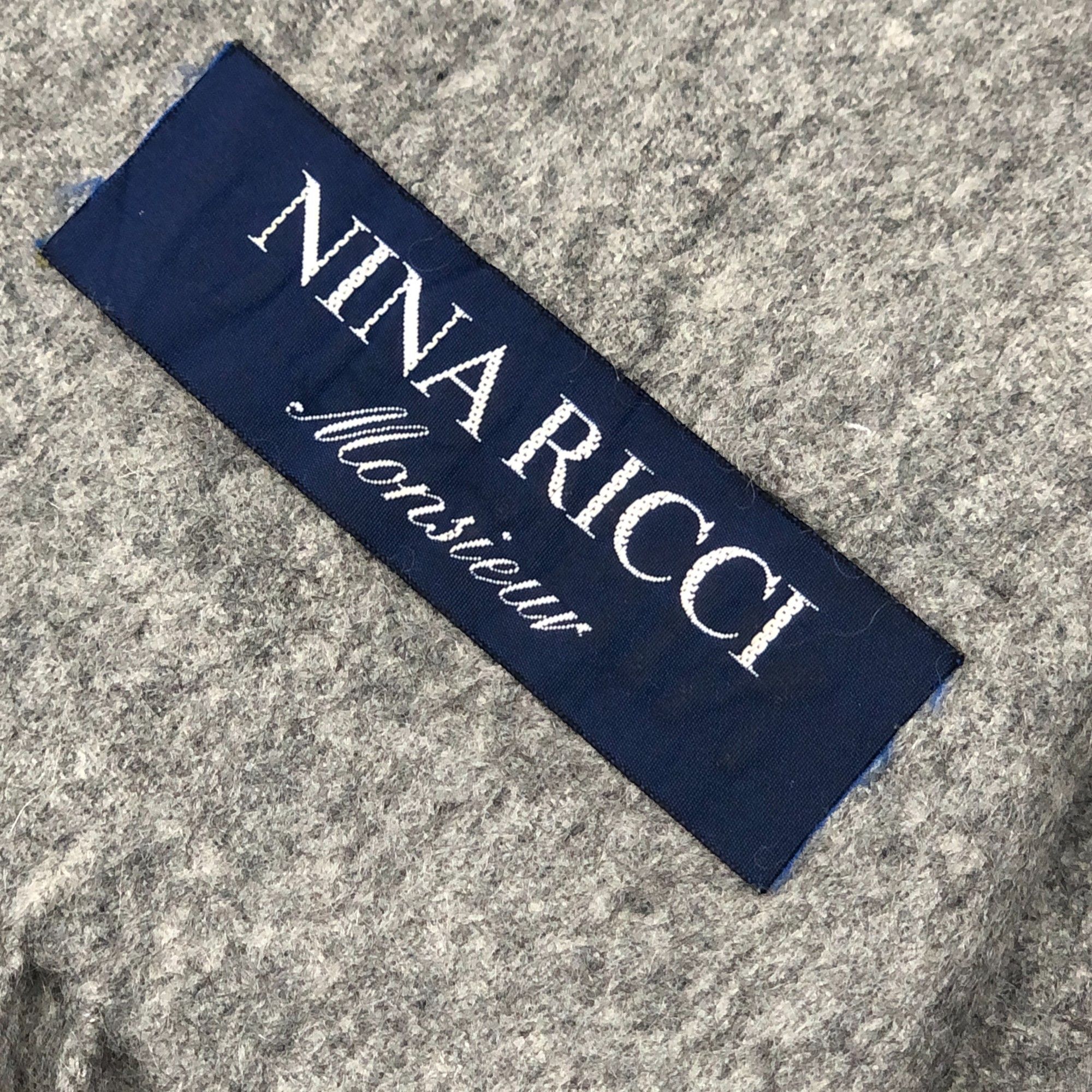 Japanese Brand Vintage Nina Ricci Scarf Muffler Wool Winter Fringe Scarves Size ONE SIZE - 5 Thumbnail