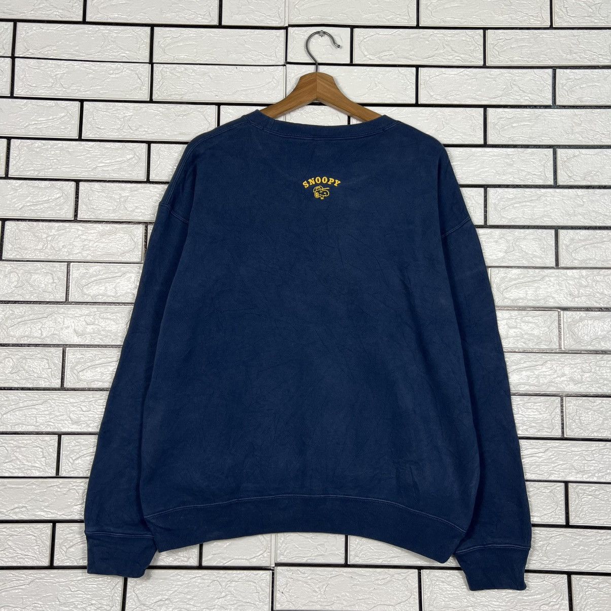 Peanuts PEANUTS SNOOPY Big Logo Crewneck Sweatshirt #4252-C193 Size US M / EU 48-50 / 2 - 12 Thumbnail
