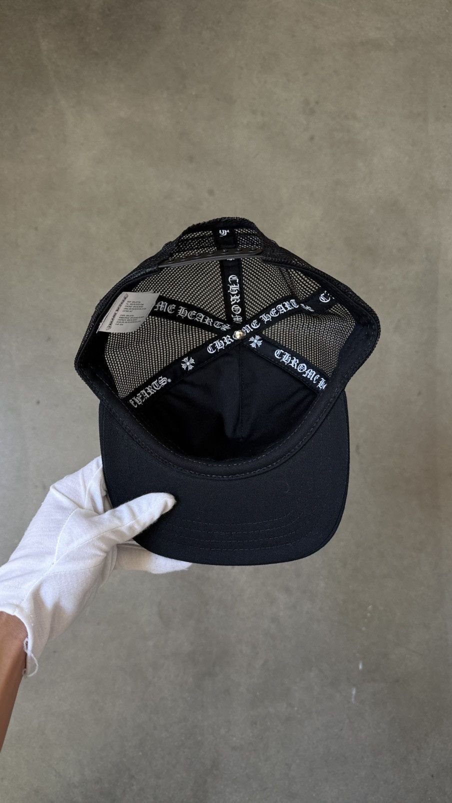 Chrome Hearts RARE! Chrome Hearts Pony Hair Cemetery Cross Trucker Hat Size ONE SIZE - 4 Thumbnail