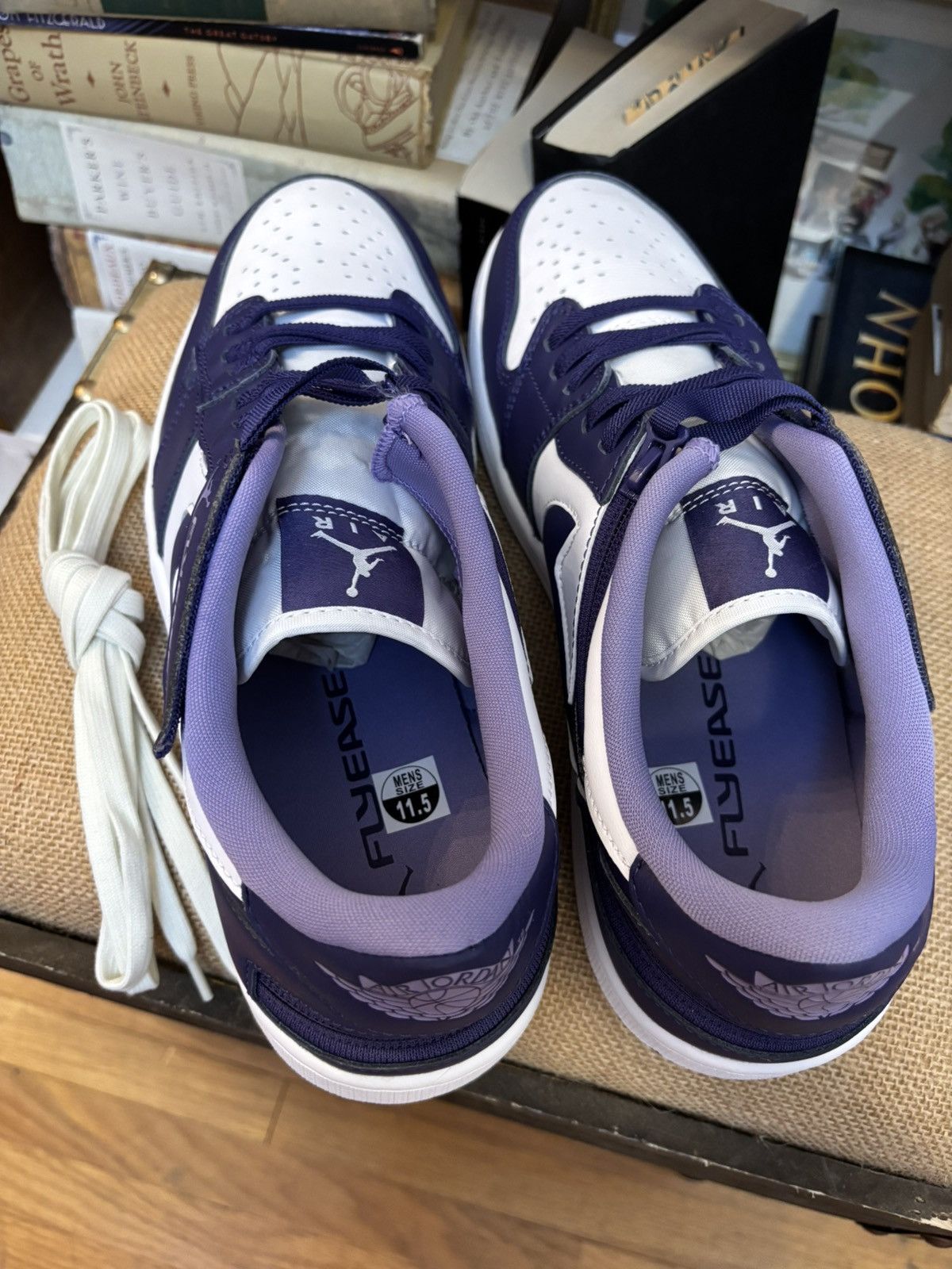 Nike Nike Air Jordan 1 Low FlyEase Size 11.5 New in box Size US 11.5 / EU 44-45 - 7 Thumbnail