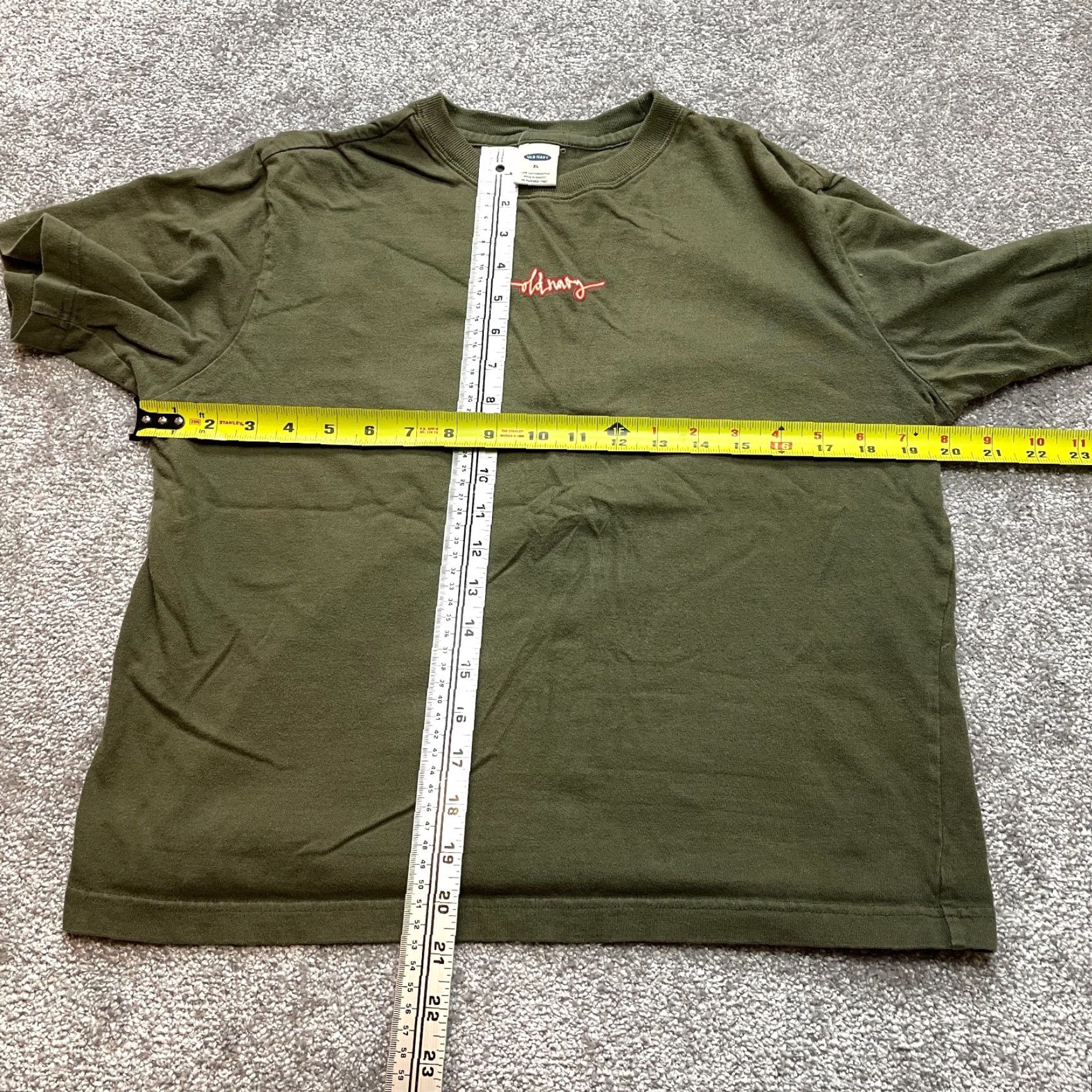 Old Navy Old Navy T-Shirt Womens XL Short Sleeve Crew Green Cars Graphic Skateboard Size XL / US 12-14 / IT 48-50 - 6 Thumbnail