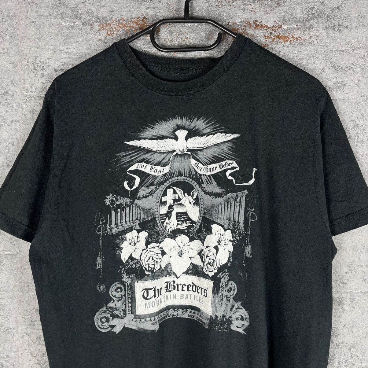 Band Tees Vintage 2000s The Breeders Band Tshirt Tee Faded Black 00’s Size US M / EU 48-50 / 2 - 2 Thumbnail