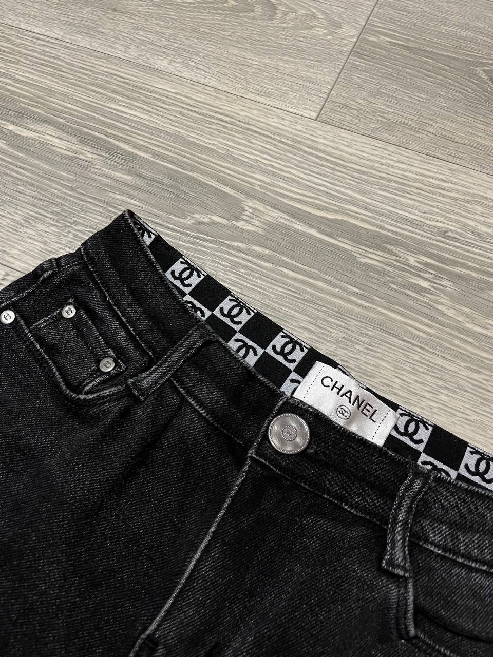 Chanel Chanel Jeans Mini Metal Logo Denim Distressed Slim Size 30" / US 8 / IT 44 - 7 Thumbnail
