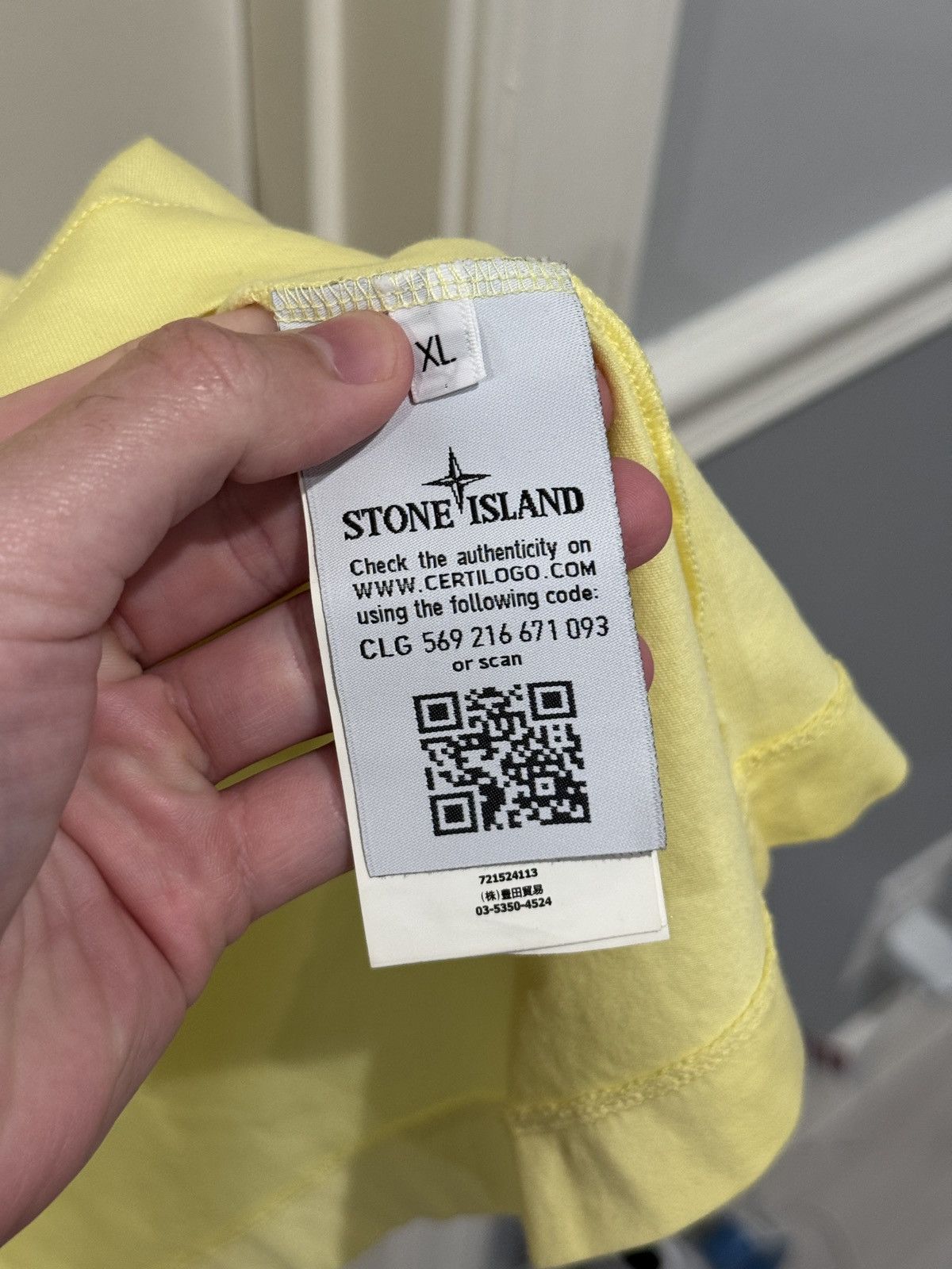 Stone Island Stone Island Yellow Patch Program Tee Size XL (fits M-L) Size US XL / EU 56 / 4 - 7 Thumbnail