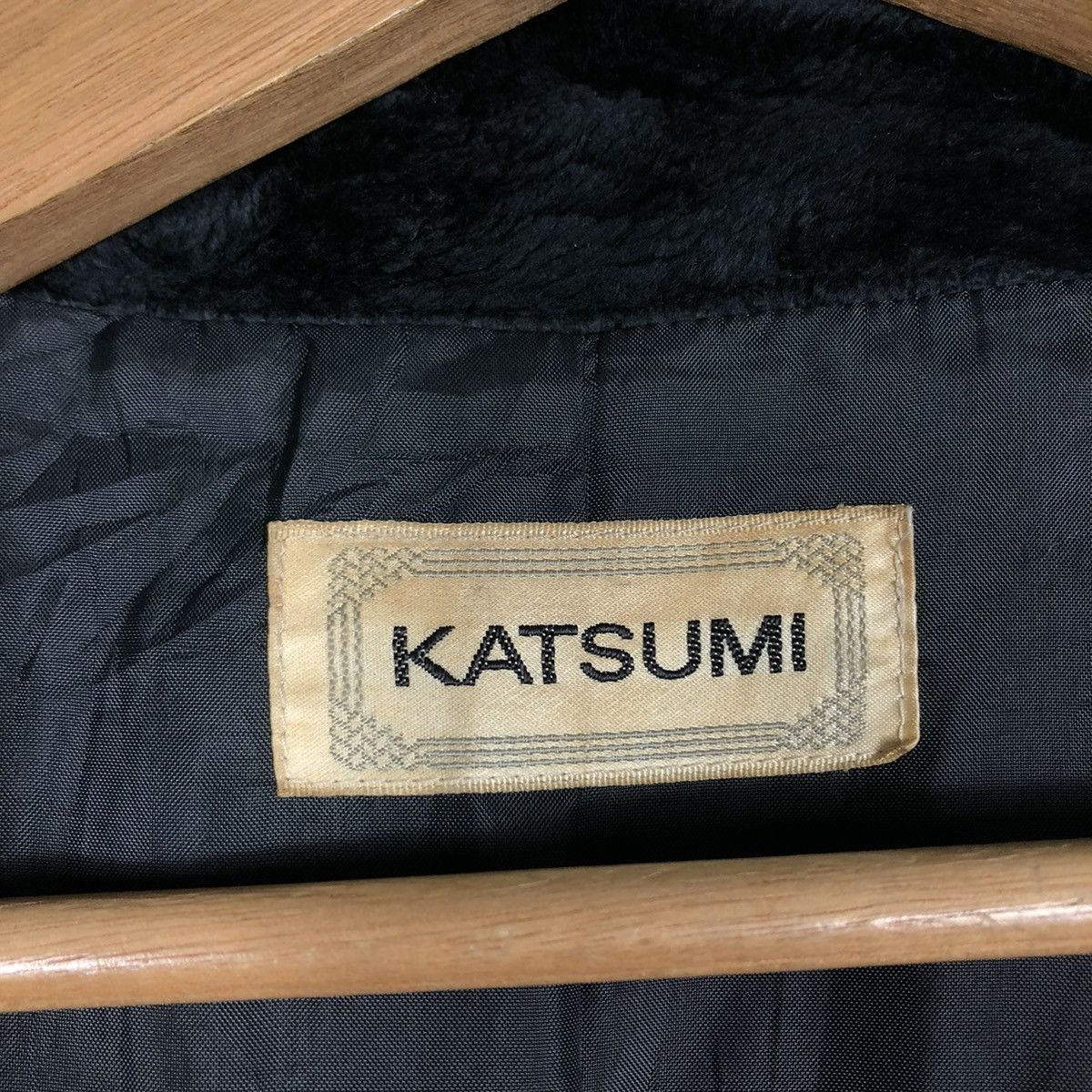 Designer × Japanese Brand × Vintage 🔥VINTAGE VELVET BUTTON JACKET QUILTED KATSUMI ISSEY MIYAKE Size US L / EU 52-54 / 3 - 19 Thumbnail