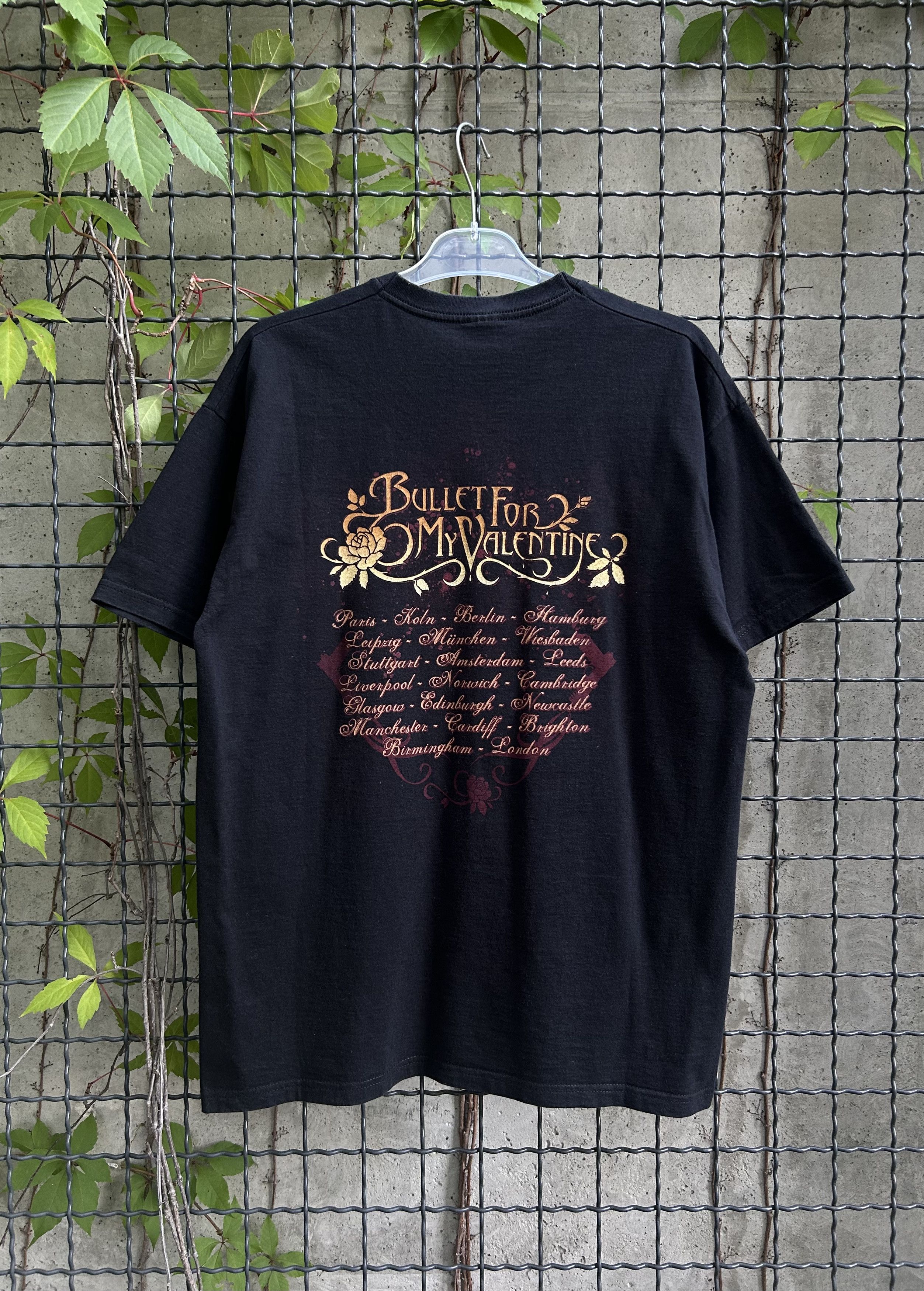 Band Tees Vintage 2000s Bullet For My Valentine Rock Band Tour T-shirt Size US M / EU 48-50 / 2 - 2 Thumbnail