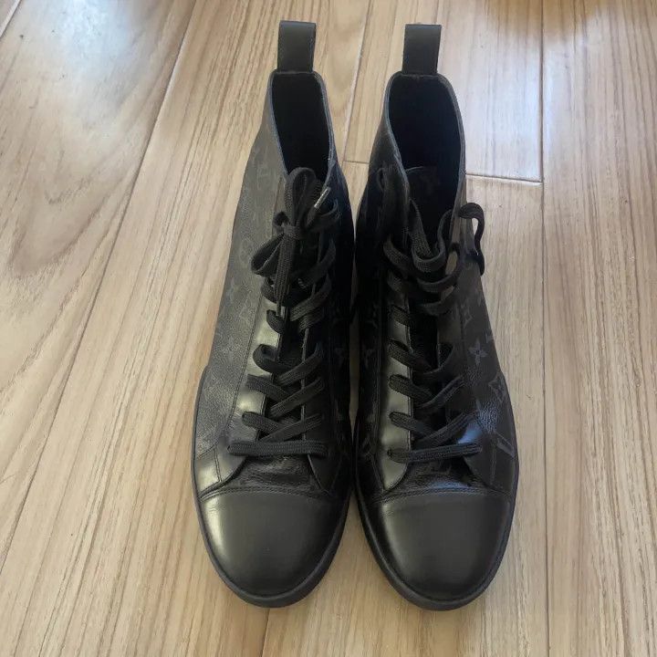 Louis Vuitton Louis Vuitton Stylish Black Casual Sneakers -2508 Size US 9.5 / EU 42-43 - 2 Thumbnail
