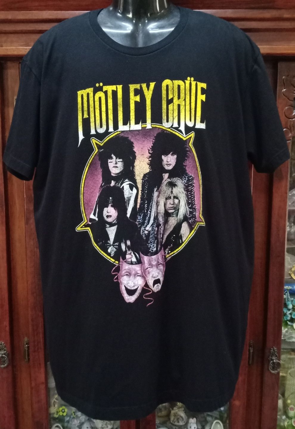 Band Tees Mötley Crüe Heavy Metal Band T-shirt Size US XL / EU 56 / 4 - 1 Thumbnail
