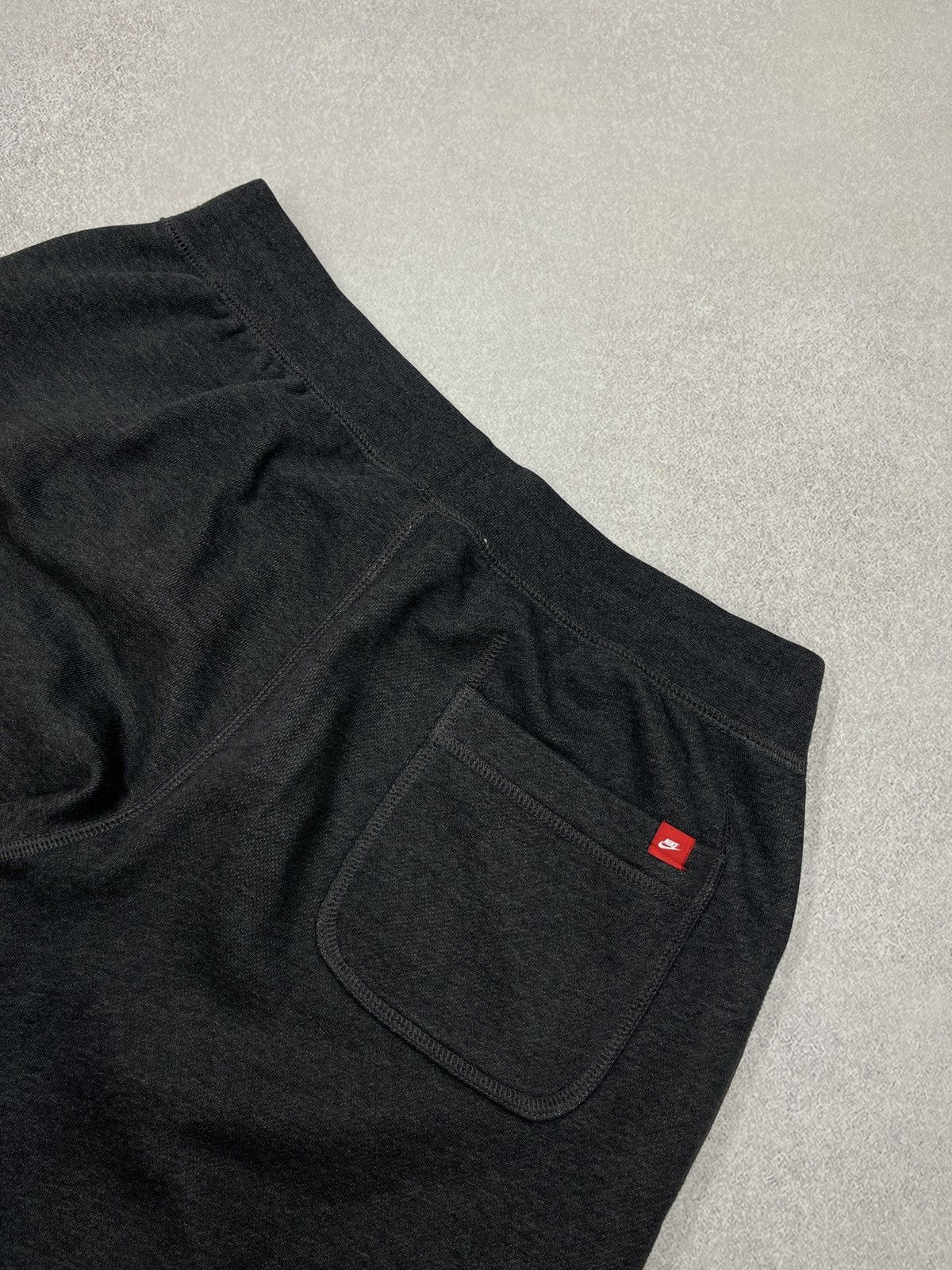 Nike Vintage Nike Basic Sweatpants Dark Grey Drill Y2K ACG TN Size US 32 / EU 48 - 6 Thumbnail