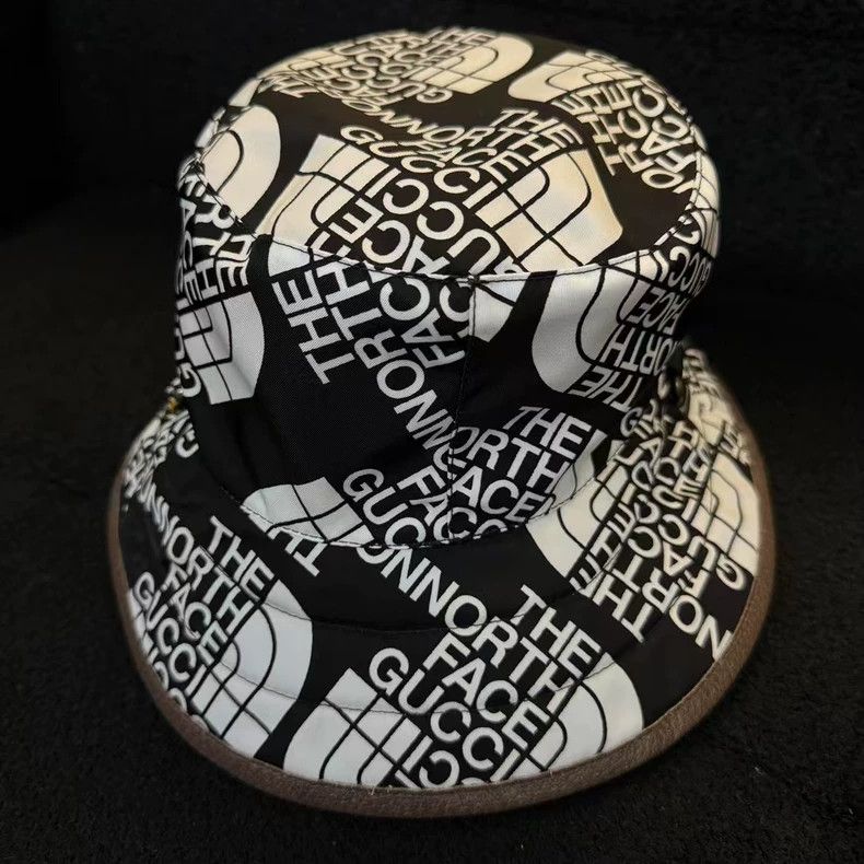 Gucci Gucci SizeM Black and white full of Indonesian dragons, fis Size ONE SIZE - 2 Thumbnail