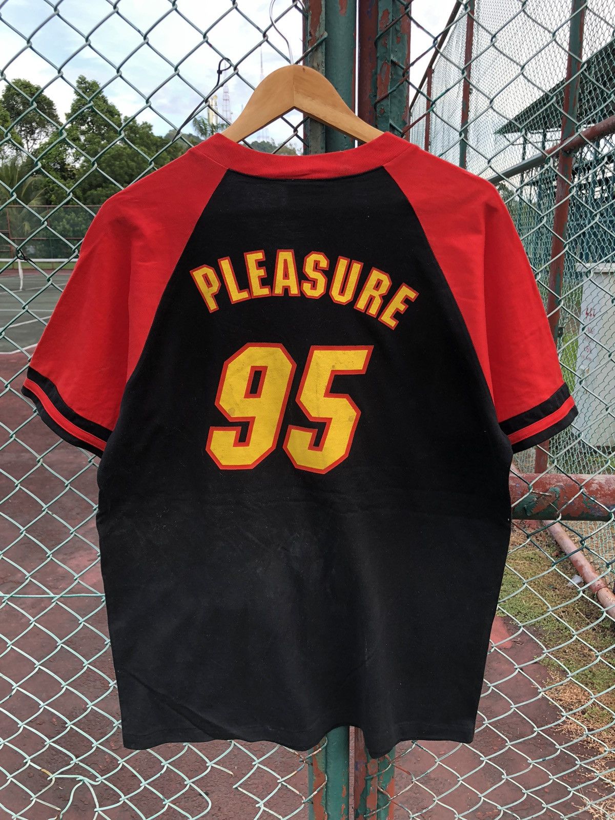 Vintage B'z Live-Gym Pleasure 95 Band Tshirt