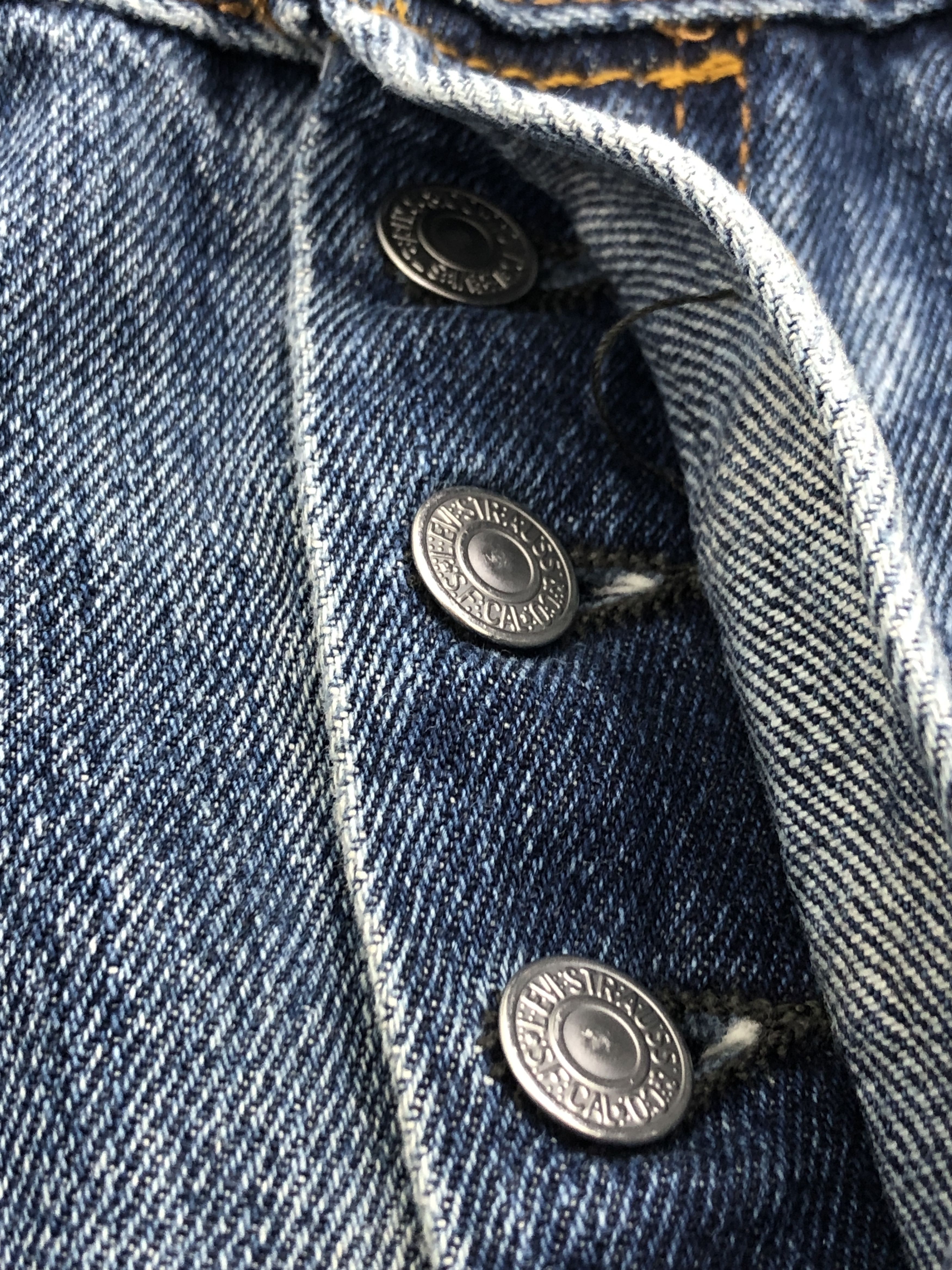 Levi's × Vintage Distressed Vintage Levi's 501 Blue Denim Jeans Size US 32 / EU 48 - 13 Thumbnail