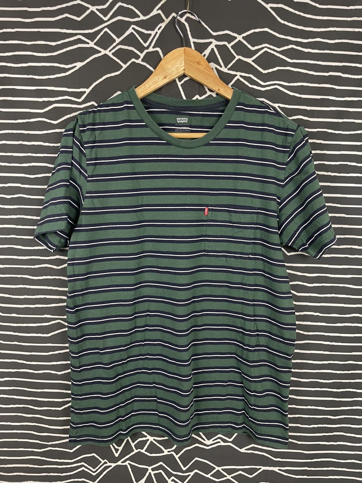 Levi's × Levi's Vintage Clothing Levi’s Stripe Pocket Tee Size US L / EU 52-54 / 3 - 1 Thumbnail