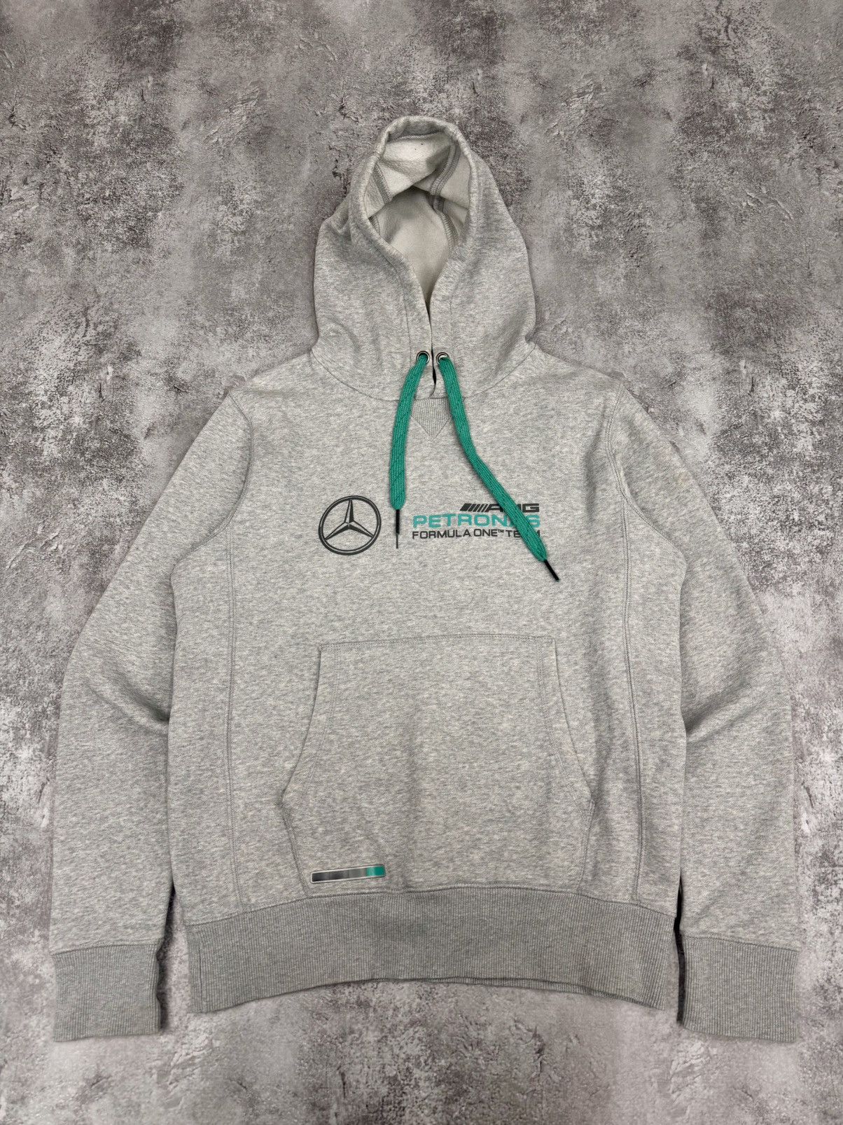 Mercedes-Benz Mercedes-AMG Petronas F1 Men Cotton Hoodie Grey Size S Size US S / EU 44-46 / 1 - 1 Thumbnail