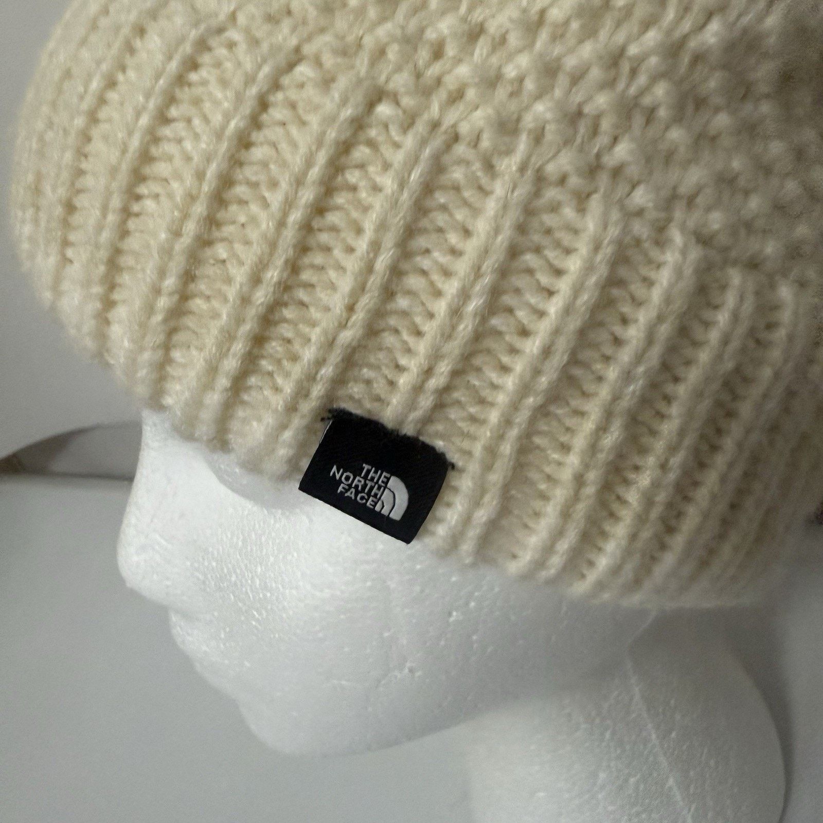 The North Face The North Face Cable Purrl Stitch Beanie Cream Winter Ski Size ONE SIZE - 2 Thumbnail