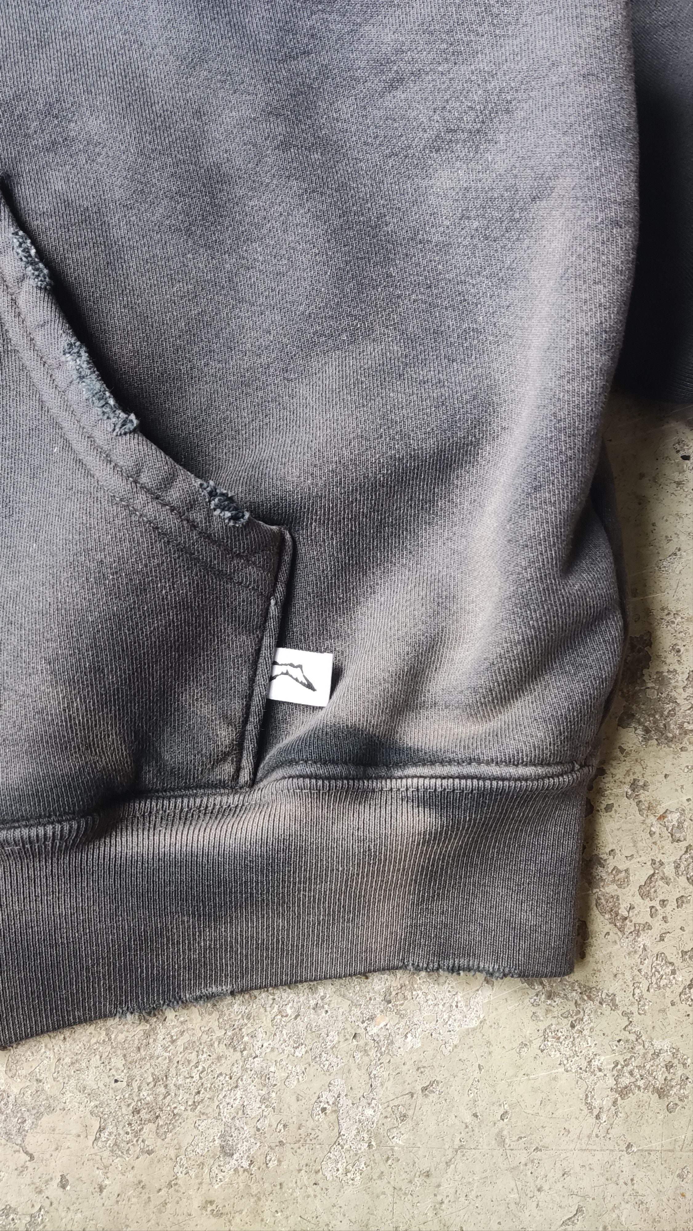 Akimbo Club Akimbo Club Watch Peeker Zip Hoodie size M Size US M / EU 48-50 / 2 - 5 Thumbnail